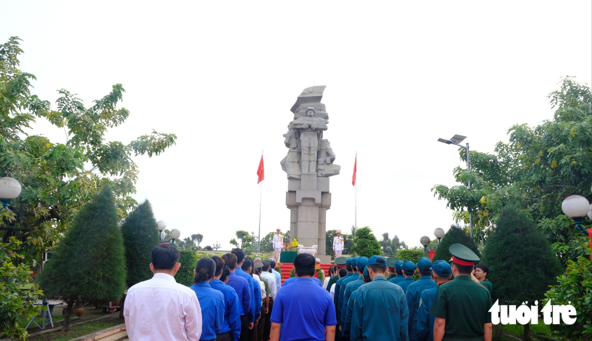 Tây Ninh tổ chức đưa 5.287 mẫu hài cốt liệt sĩ đến sân bay Tân Sơn Nhất chờ đi giám định ADN - Ảnh 4.