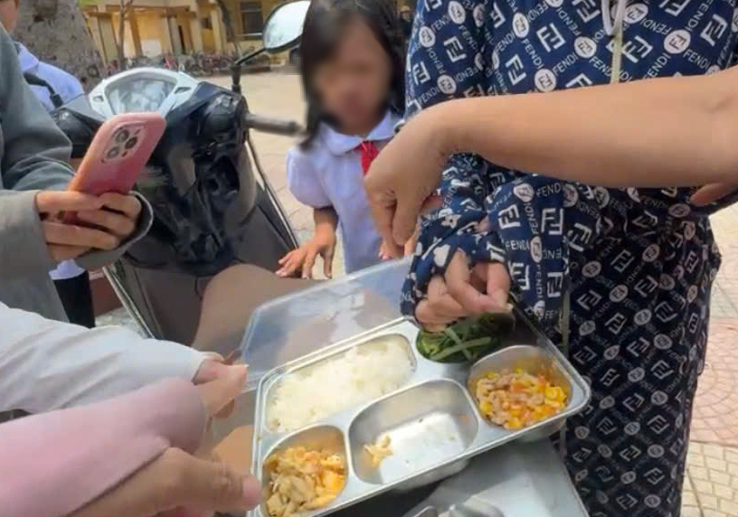 - Ảnh 1.