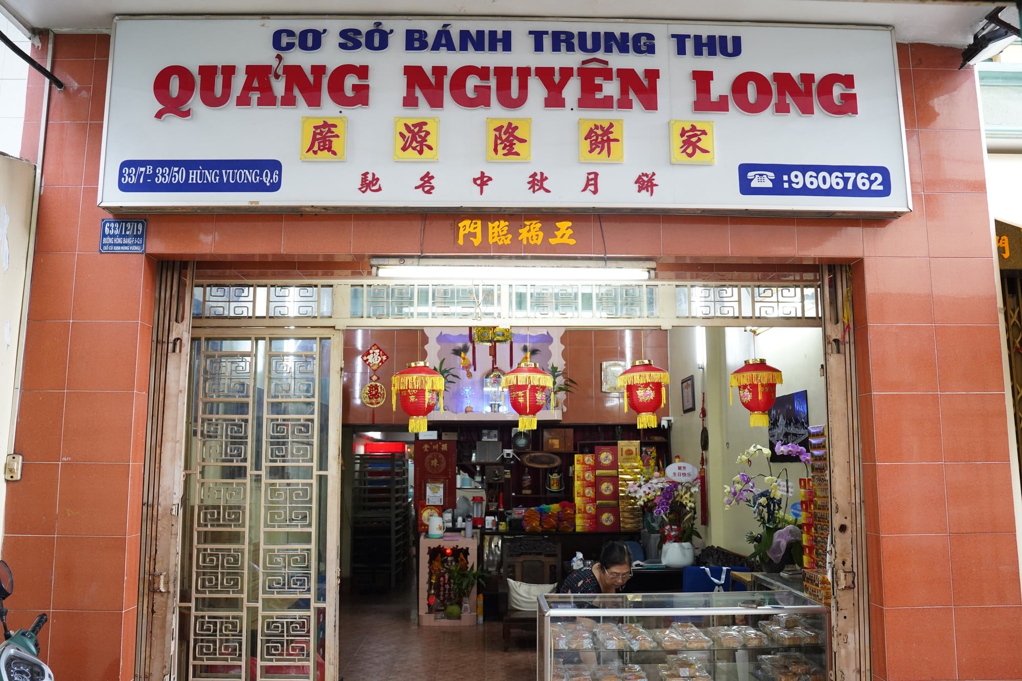 Traditional bakeries in Ho Chi Minh City’s Cho Lon area keep the Mid-Autumn spirit alive- Ảnh 9.