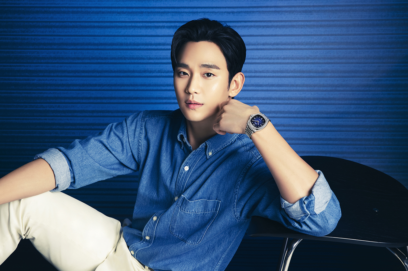 Ngày vui nhất của Kim Soo Hyun - Ảnh 2.