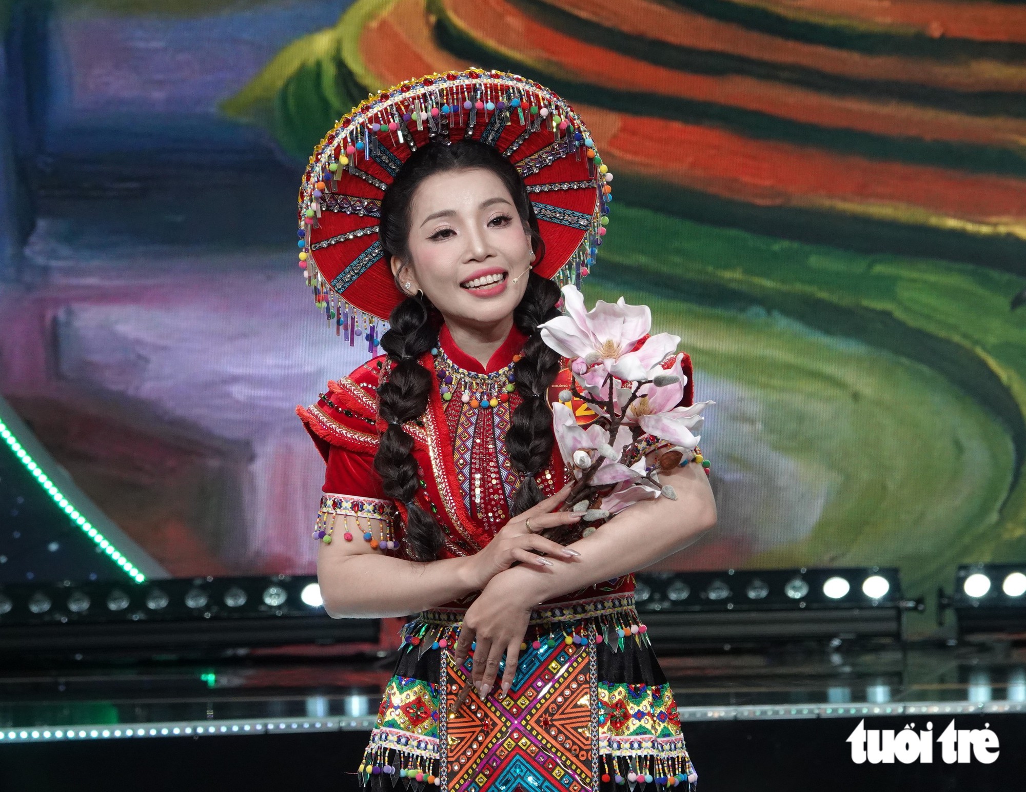 Đạo diễn Kim Phương ngồi ‘ghế nóng’ Chuông vàng vọng cổ - Ảnh 2.