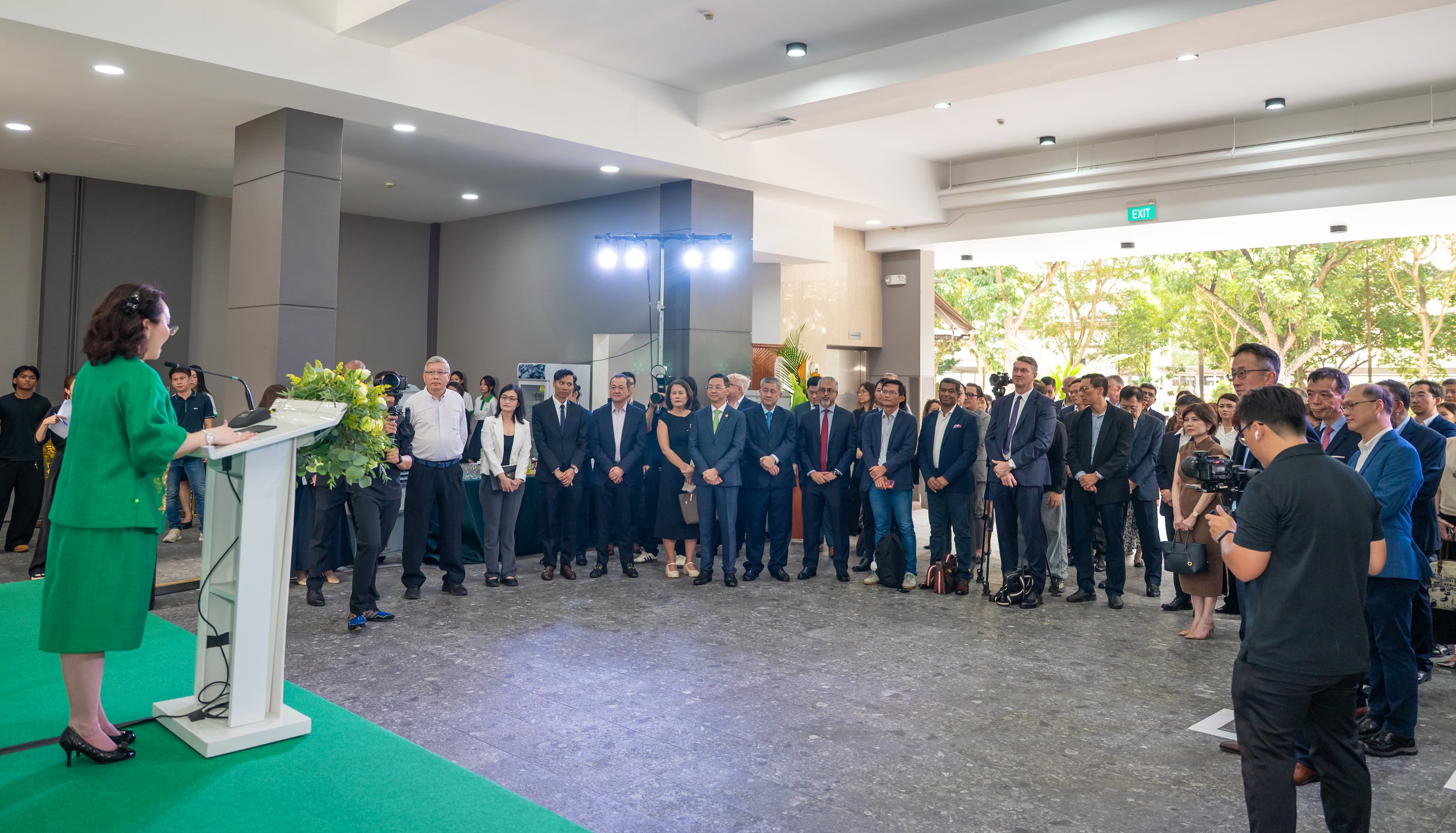 AgriS mở trung tâm đổi mới sáng tạo tại Singapore - Ảnh 3.
