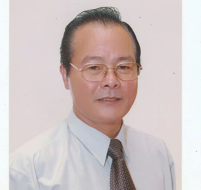 Hoa Hạ nhớ vị giám đốc ‘chịu chơi’ để có cải lương hoành tráng Kim Vân Kiều, Chiếc áo thiên nga - Ảnh 2.