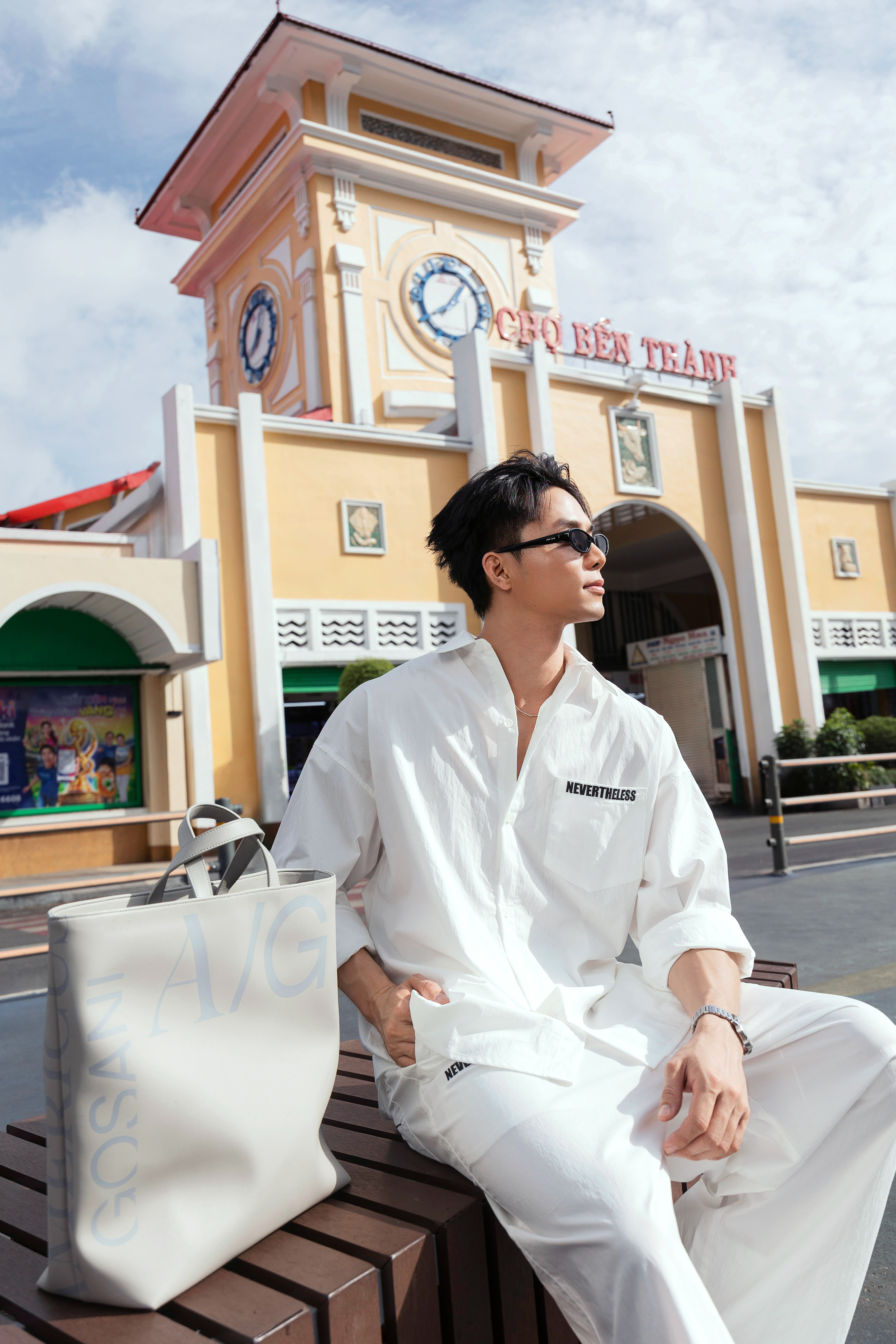 Vũ Linh mang chuyện miền Tây qua kẹo dừa, bánh tráng ra Mister International 2026 - Ảnh 5.