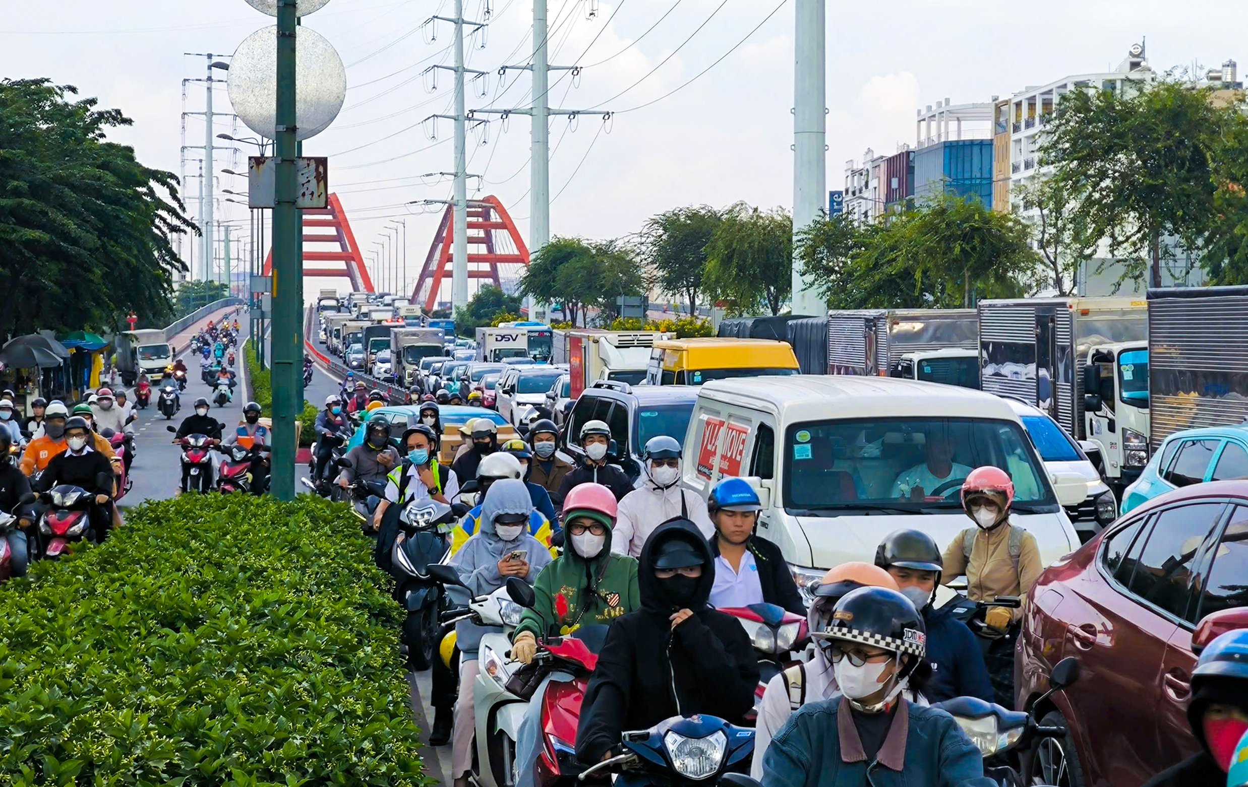 Tin tức sáng 19-9: Lãi suất qua đêm hạ nhiệt, kỳ hạn 2 tuần lại vọt lên 5,5% - Ảnh 3.