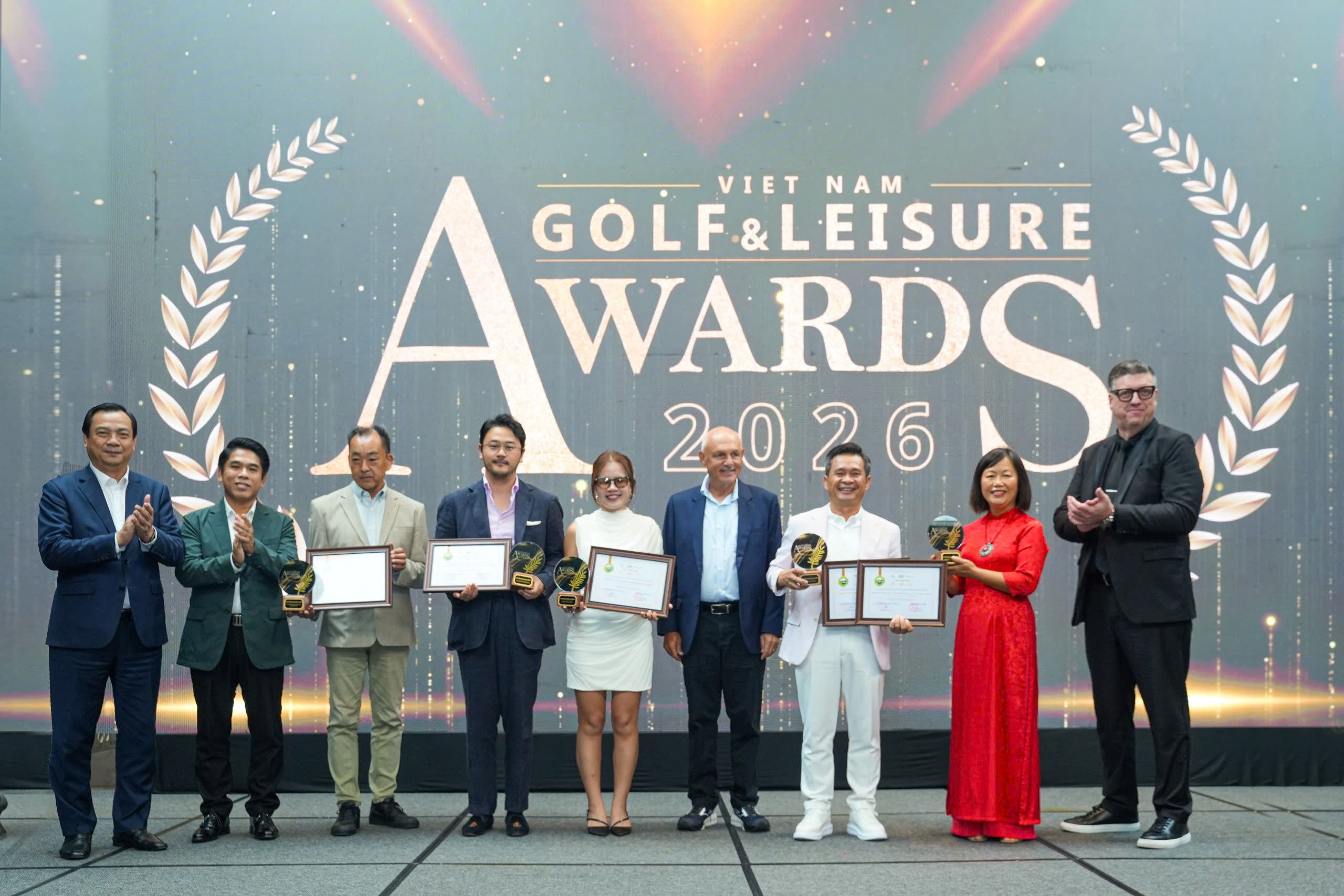 Hai sân golf của KN Holdings ghi nhận thêm giải thưởng mới - Ảnh 1.