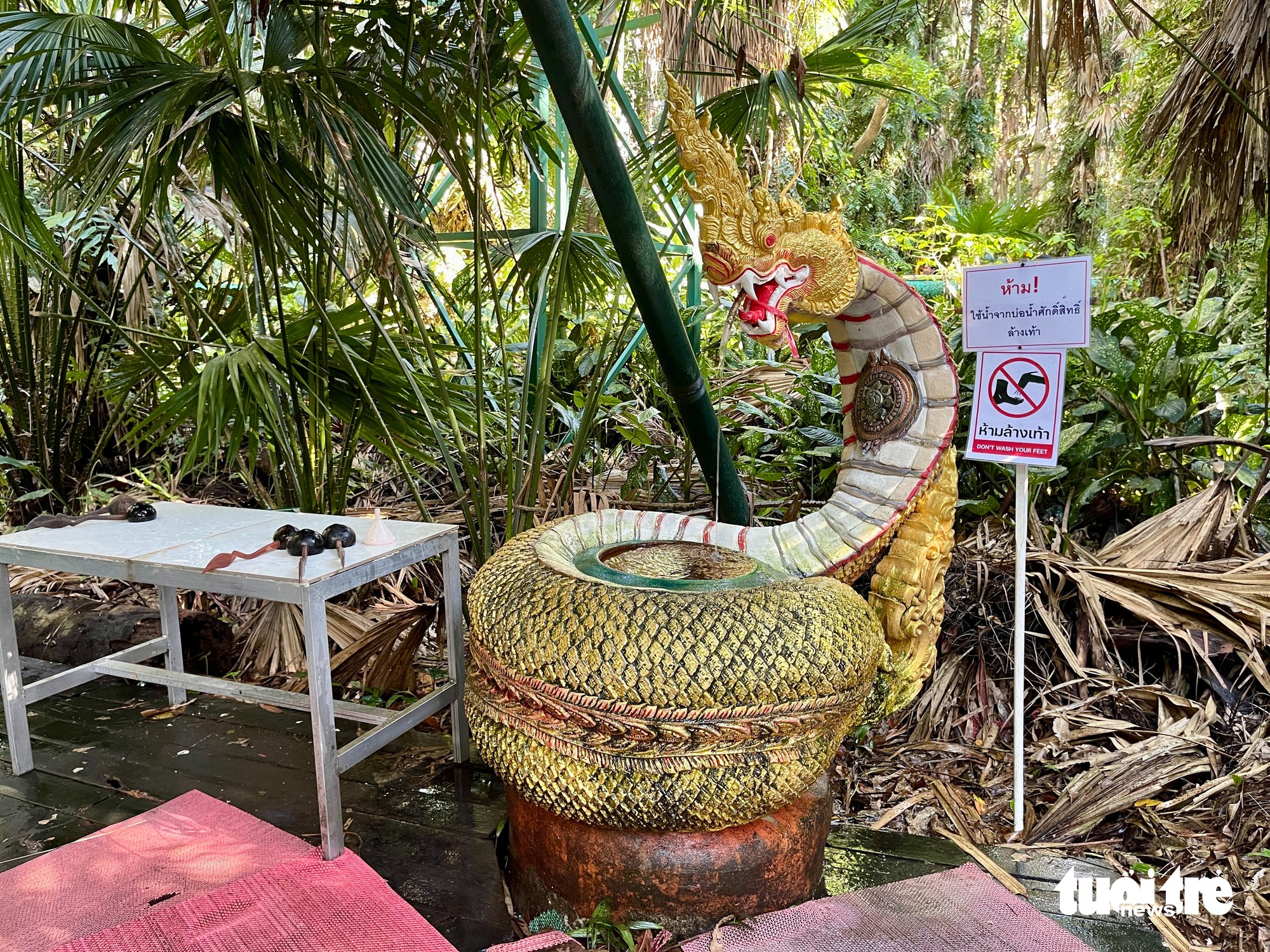 One day, three countries: A road journey from Vietnam to northeastern Thailand - Ảnh 11.