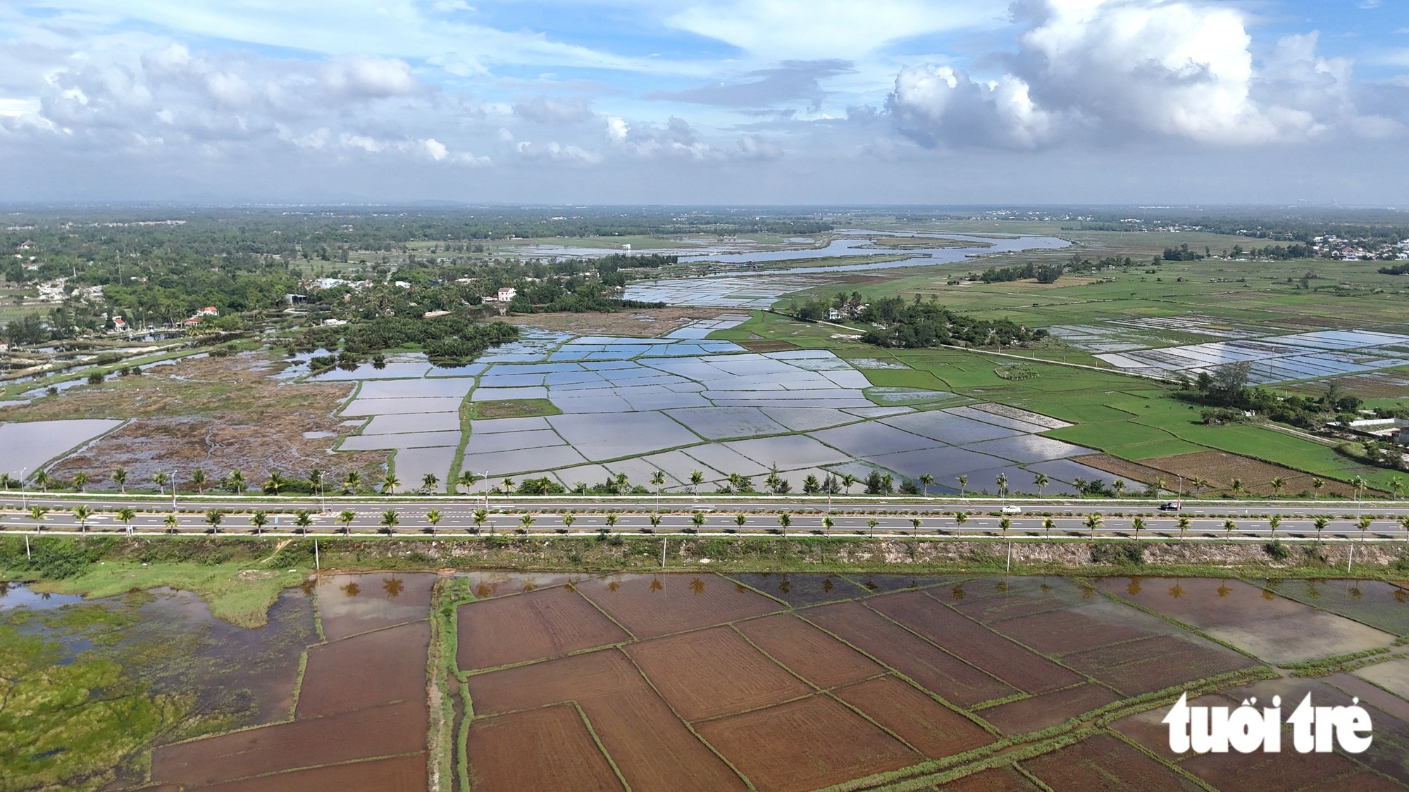 Diện mạo đường ngàn tỉ kết nối 2 sân bay Đà Nẵng - Chu Lai - Ảnh 8.