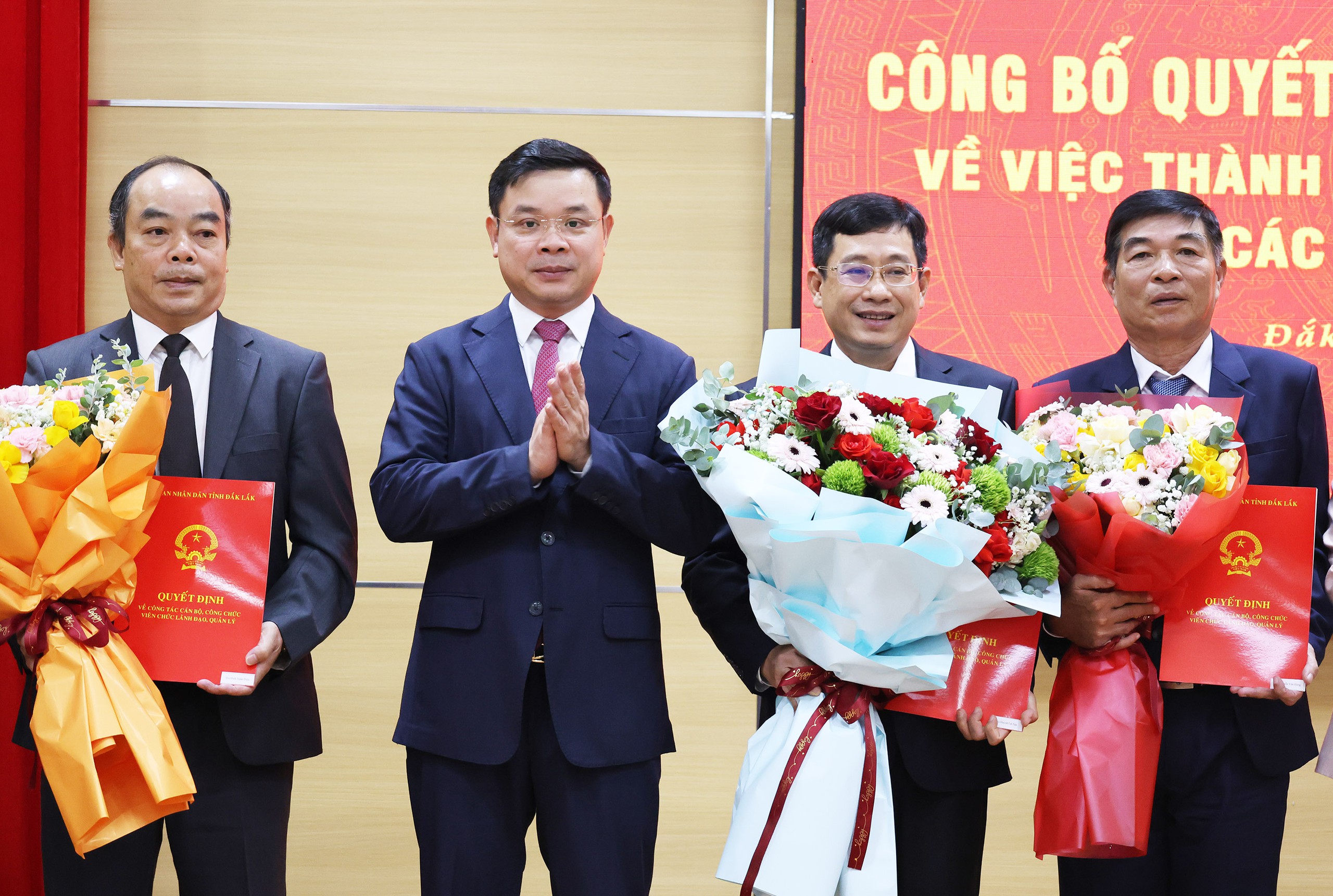 Thành lập Ban quản lý các Khu kinh tế và các Khu công nghiệp Đắk Lắk, ông Huỳnh Lữ Tân làm Trưởng ban - Ảnh 2.