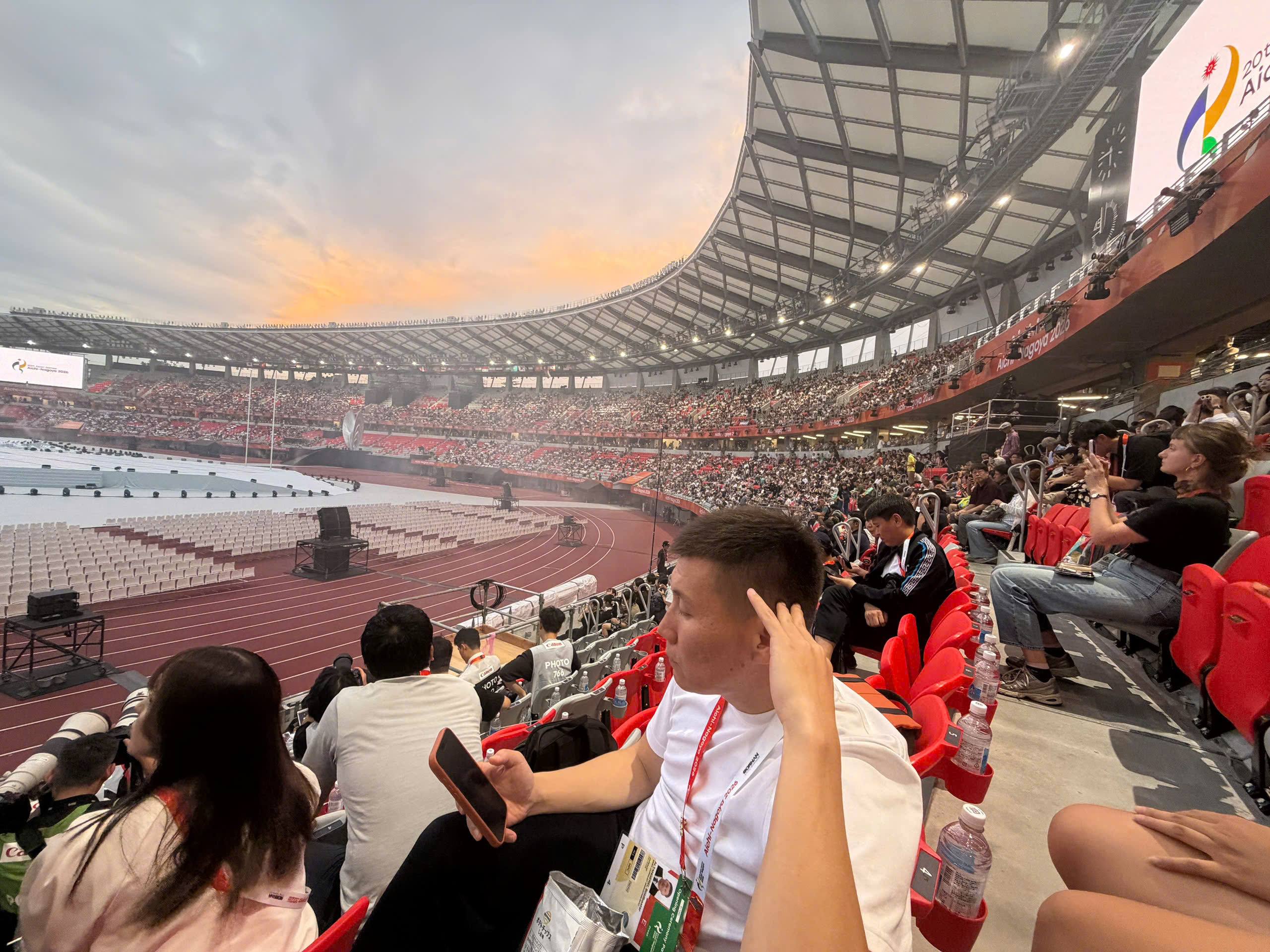 Lễ khai mạc Asiad 20: Kỳ đại hội thể thao châu Á ngập tràn sắc màu - Ảnh 5.
