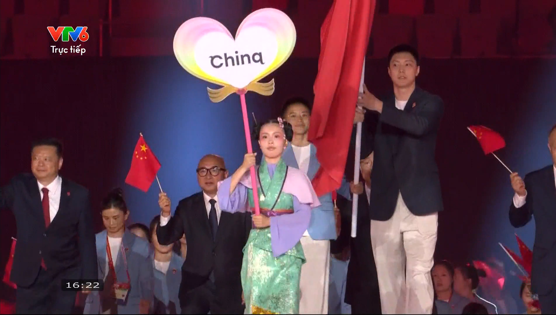 Lễ khai mạc Asiad 20: Kỳ đại hội thể thao châu Á ngập tràn sắc màu - Ảnh 14.