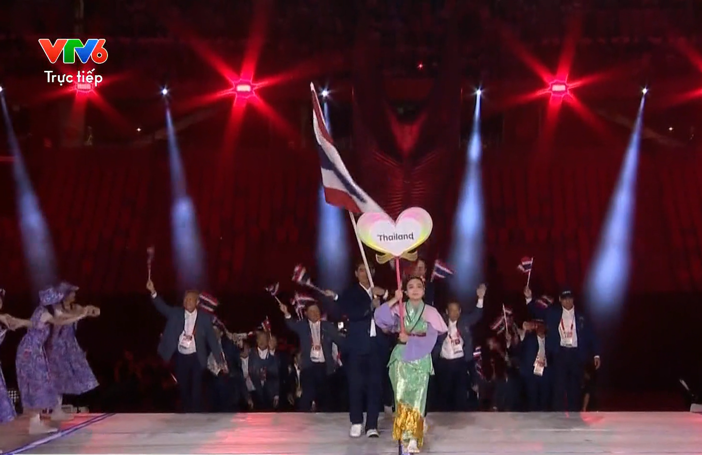 Lễ khai mạc Asiad 20: Kỳ đại hội thể thao châu Á ngập tràn sắc màu - Ảnh 10.