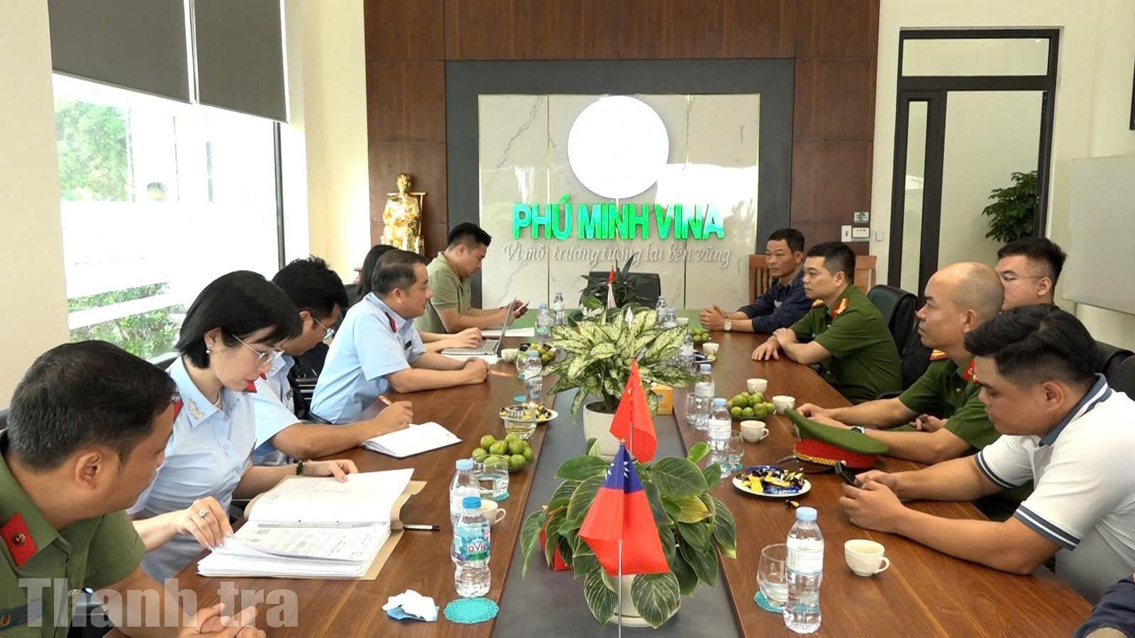 533 chuyến xe chở 12.000 tấn chất thải đổ trái phép ở Hà Nội, Phú Thọ: Chuyển hồ sơ Phú Minh Vina sang Bộ Công an - Ảnh 1.