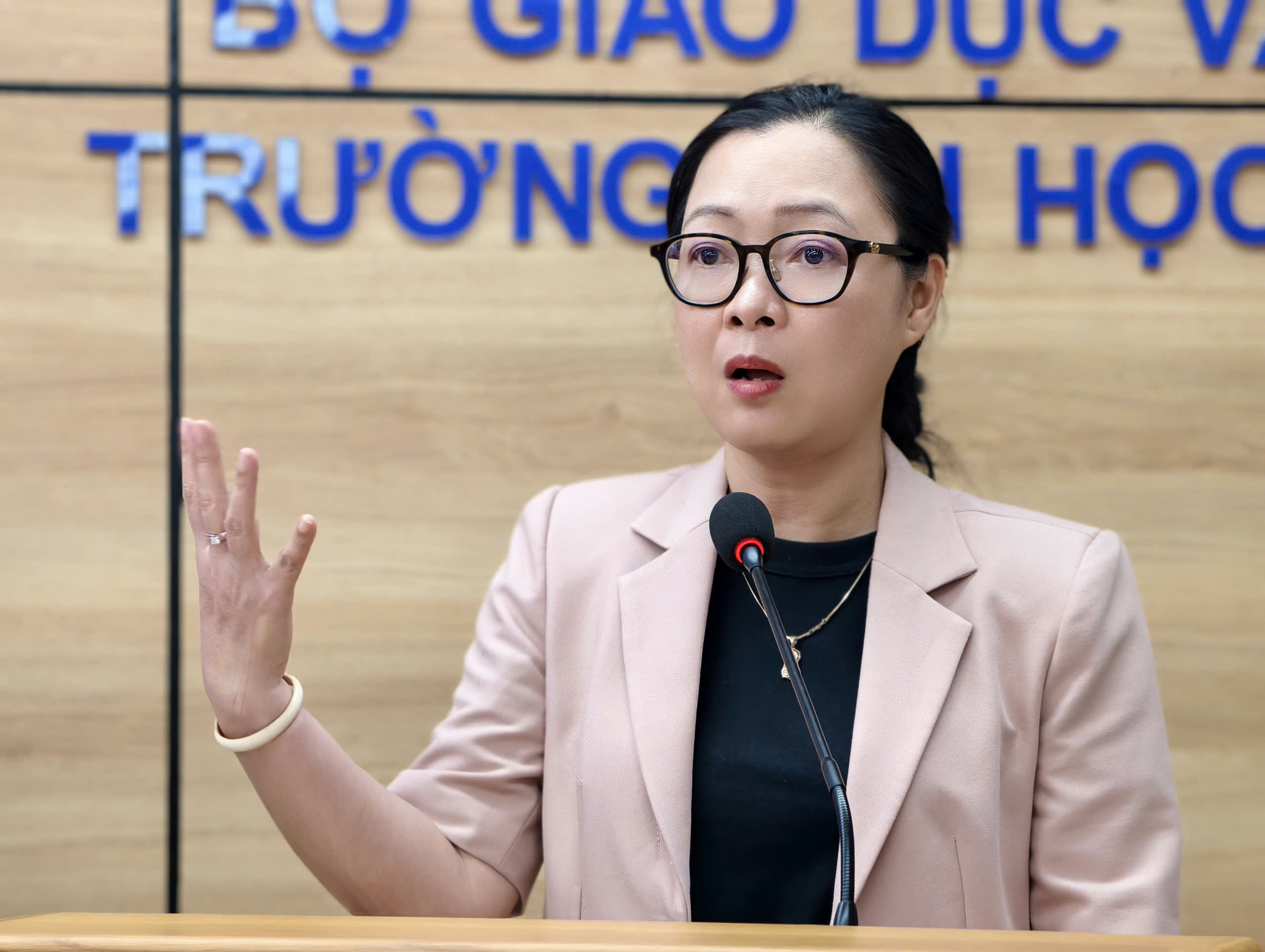 Tư vấn tuyển sinh 2027: Tăng hướng nghiệp, hiểu mình và hiểu thị trường lao động - Ảnh 3.