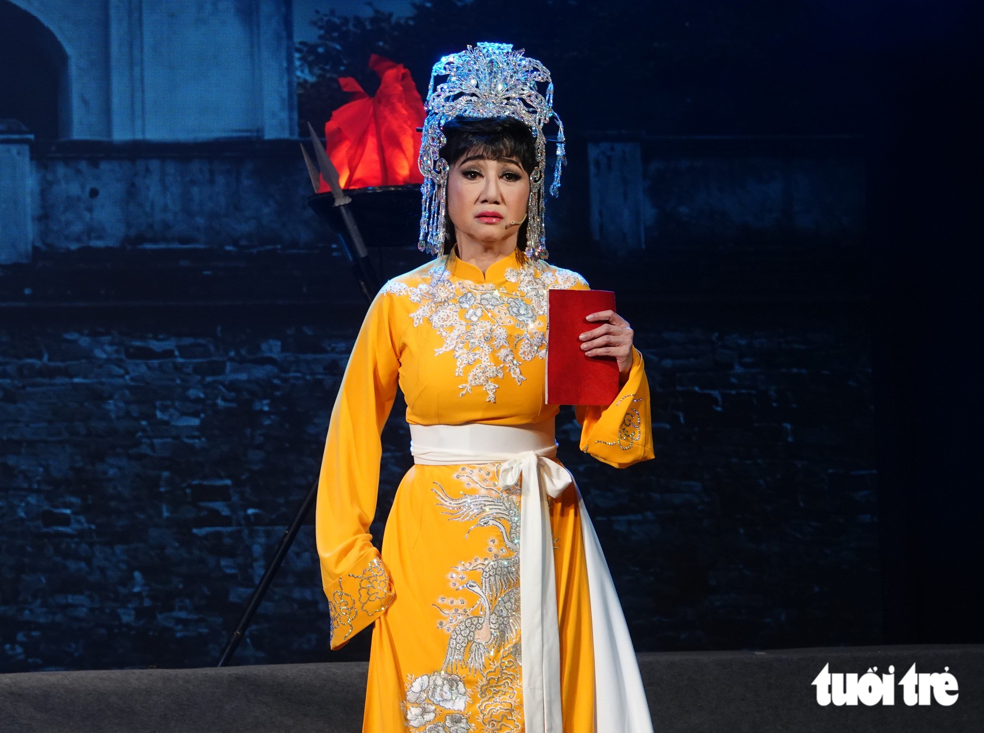 Kỷ niệm 51 năm thành lập Báo điện tử Tuổi Trẻ, Thành Lộc đăng tờ lịch xưa cách đây hơn 40 năm - Ảnh 2.