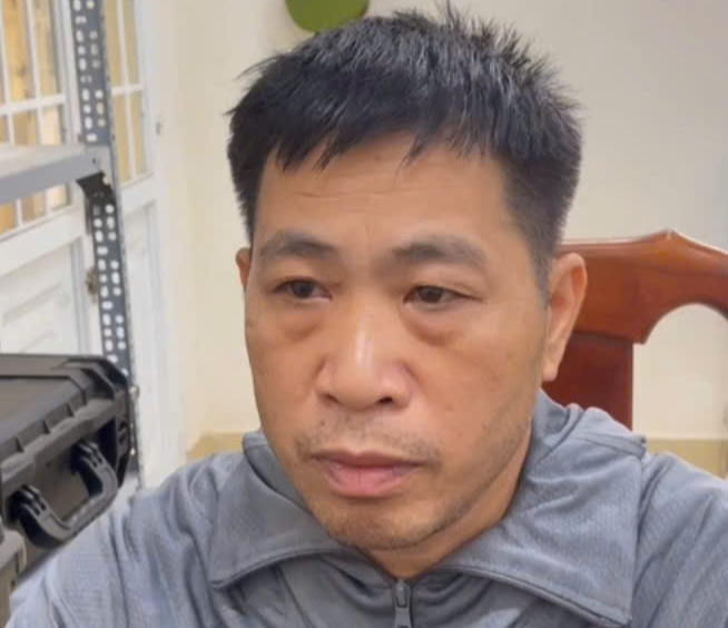 Bắt người chém trọng thương người khác sau 21 năm lẩn trốn - Ảnh 1.