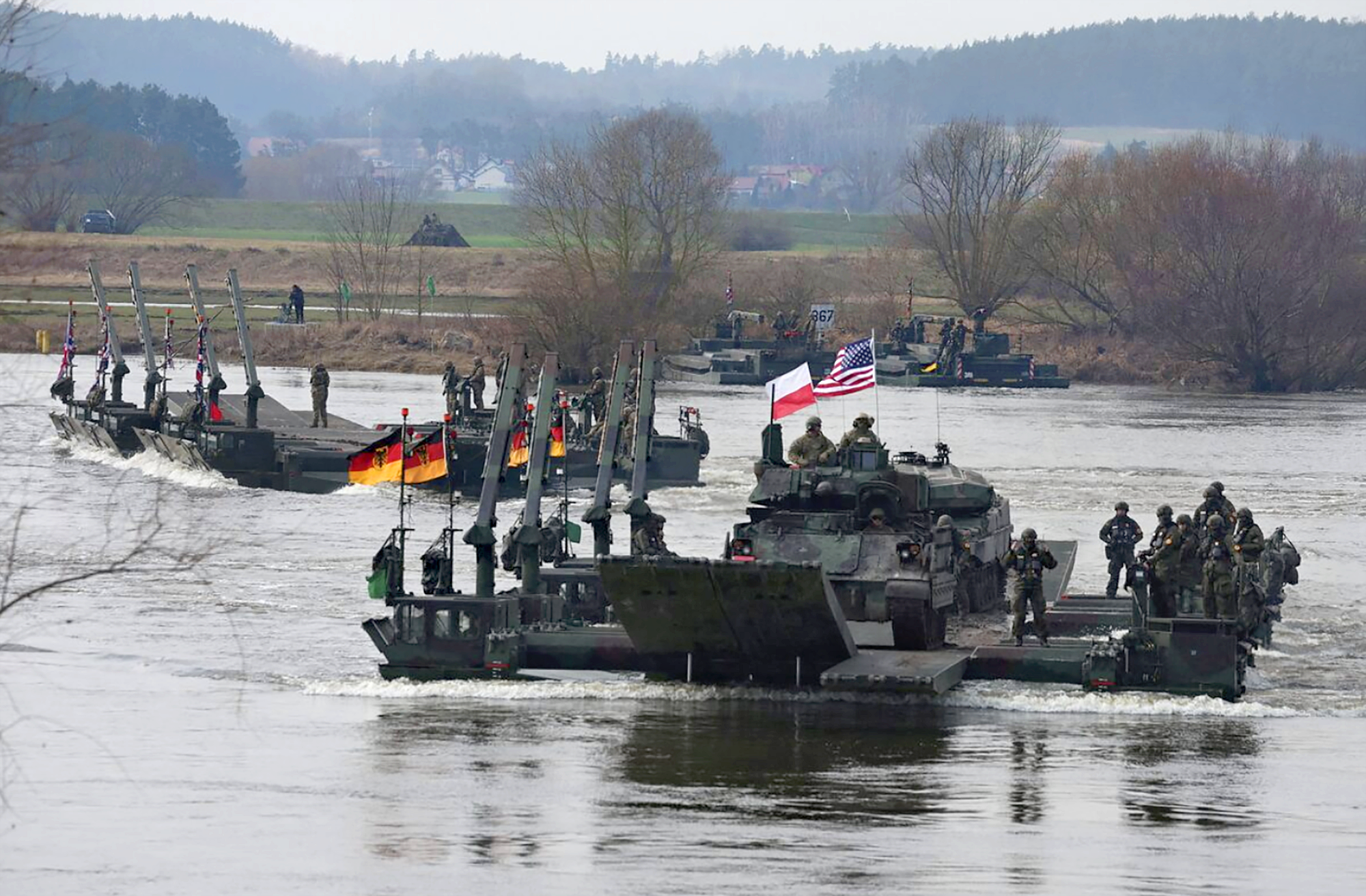 Tình báo châu Âu: Nga có thể quyết liệt hơn với NATO trong vài tháng tới - Ảnh 2.