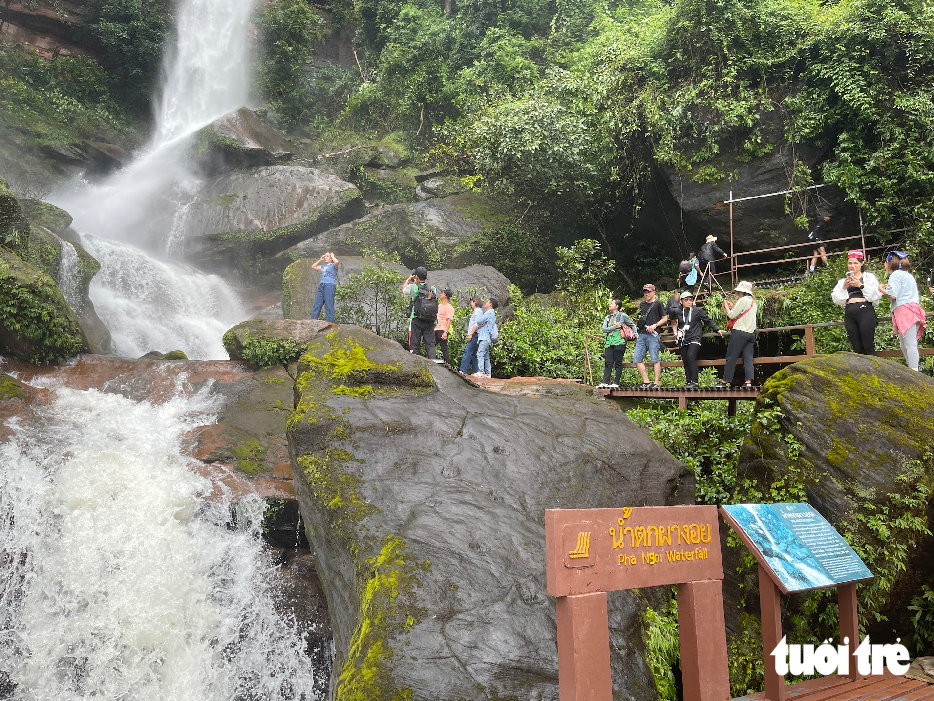 Đến Nakhon Phanom: “Ở một đêm, thêm một năm tuổi thọ” - Ảnh 10.