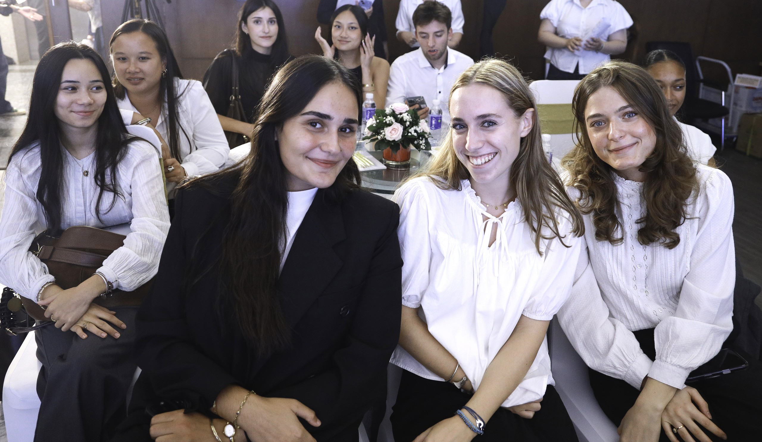 Hơn 300 học viên các nước Âu, Mỹ học thạc sĩ tại Trường ĐH Luật TP.HCM 15 năm qua - Ảnh 1.
