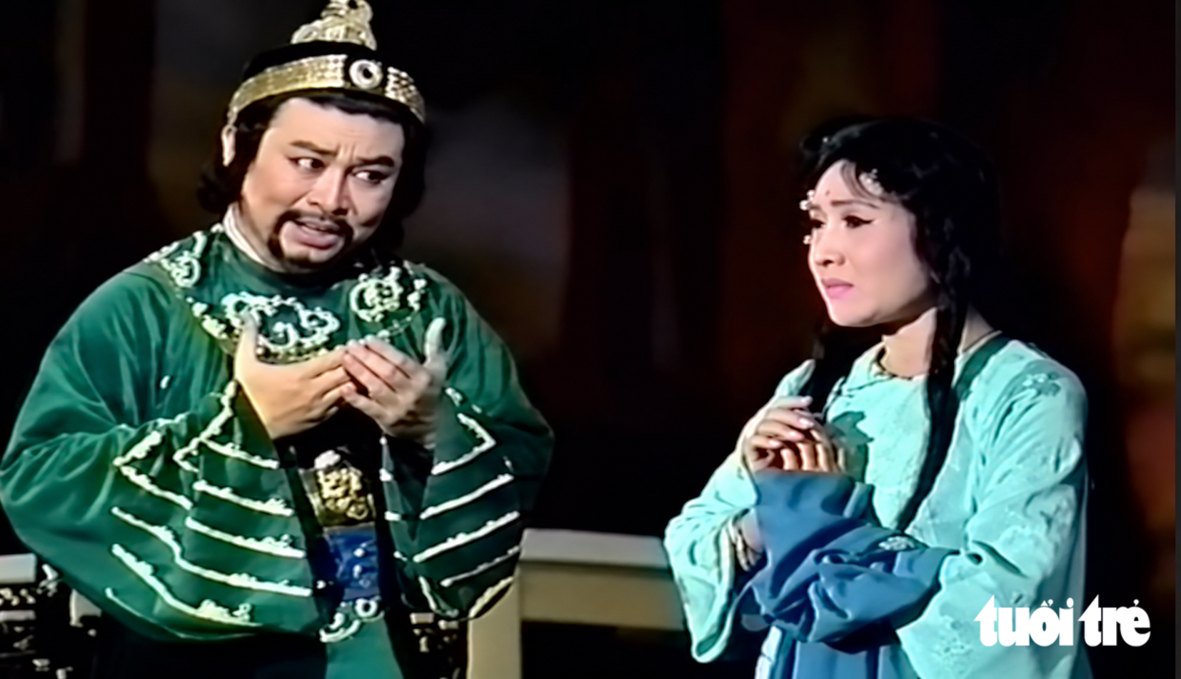 Quế Trân khóc khi xem ba Thanh Tòng diễn cùng nghệ sĩ Lệ Thủy trong Áo cưới trước cổng chùa - Ảnh 1.
