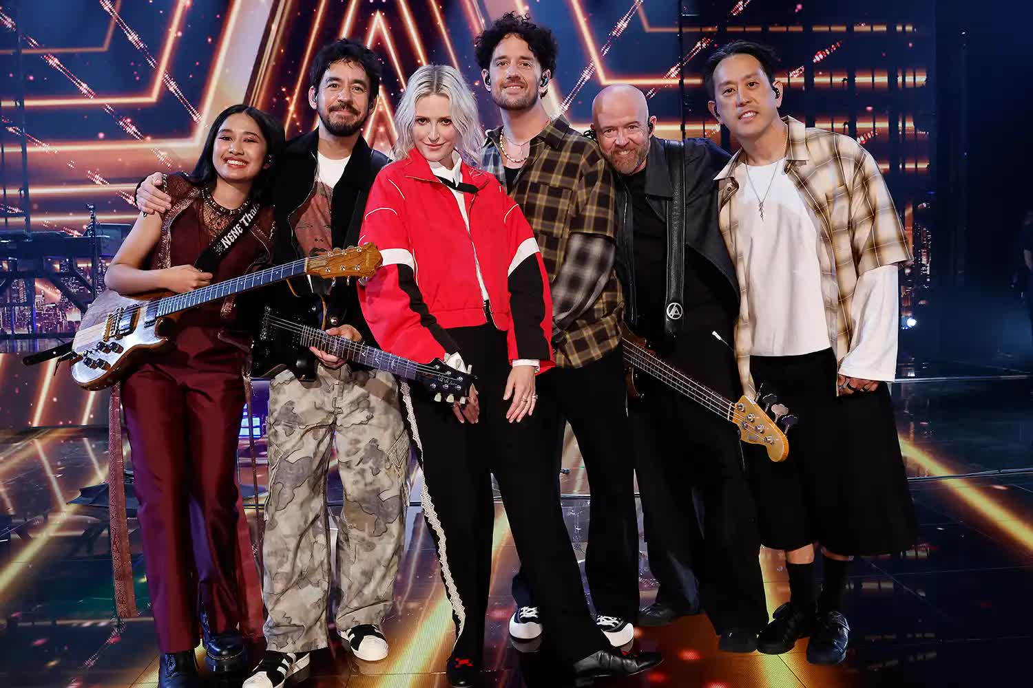 Cô gái 16 tuổi thắng America’s Got Talent, nhận 1 triệu USD - Ảnh 2.