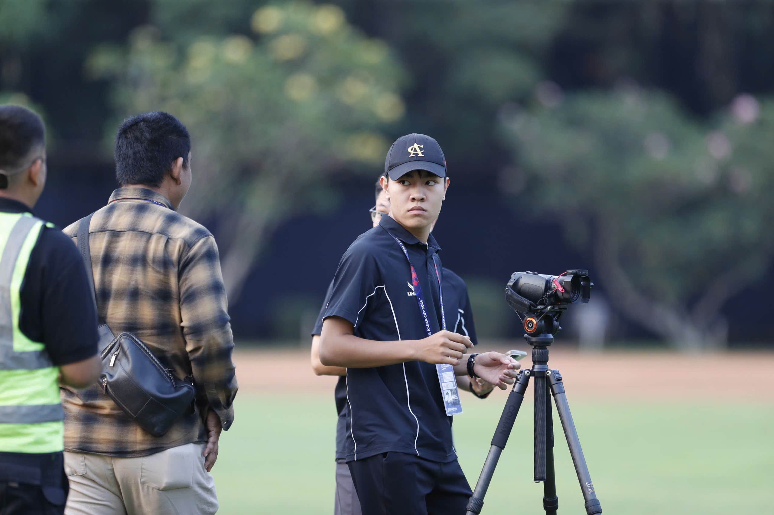 Siết chặt an ninh nơi tuyển Việt Nam tập luyện tại FIFA ASEAN Cup 2026 - Ảnh 2.