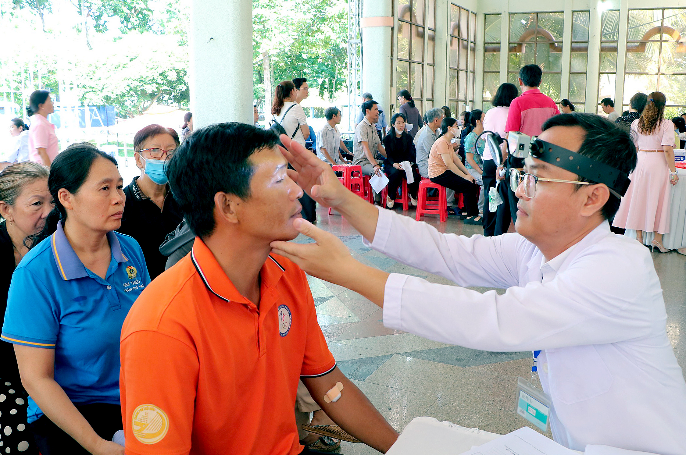 TP.HCM: Chính thức mỗi trạm y tế có một bệnh viện đồng hành - Ảnh 2.