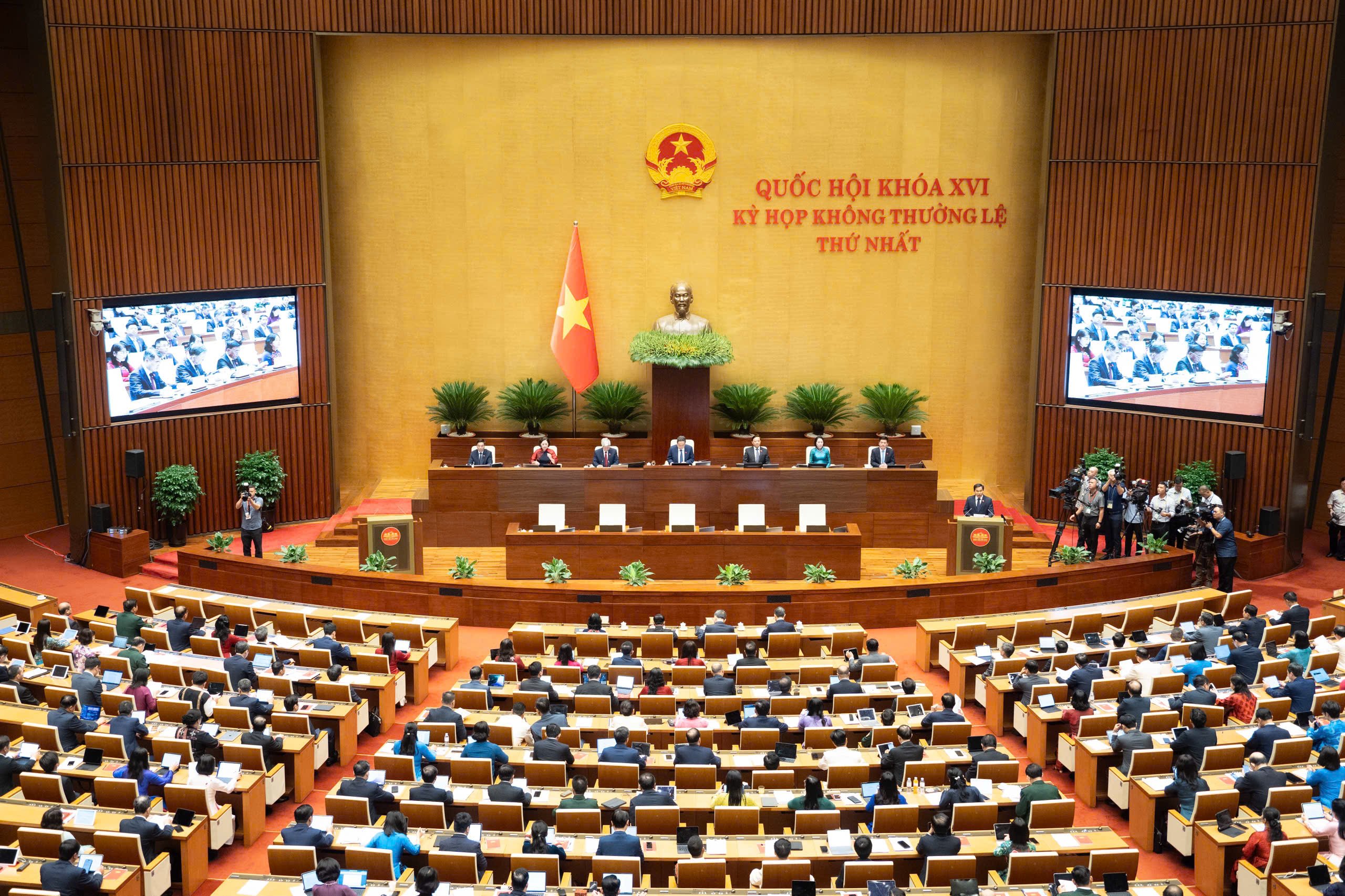 Kỳ họp thứ 2, Quốc hội khóa XVI khai mạc ngày 17-10 - Ảnh 1.