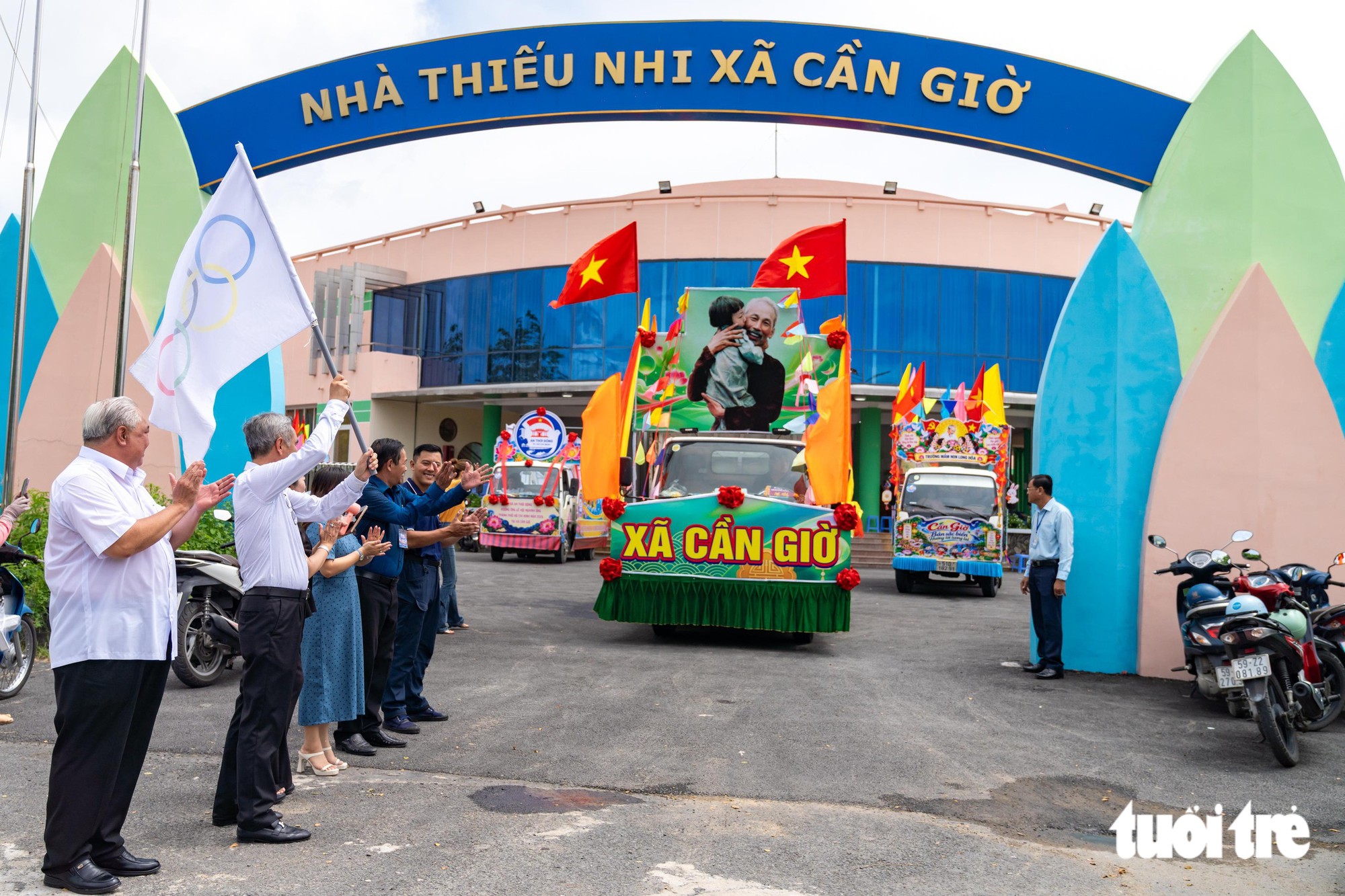 Cần Giờ đưa bản sắc biển, di sản Nghinh Ông vào hội thi xe hoa đăng - Ảnh 6.