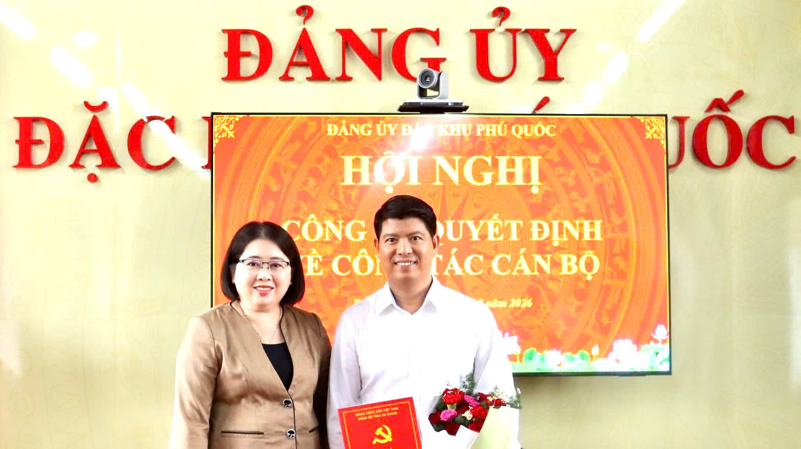Thượng tá Phạm Văn Giang làm chánh văn phòng Đảng ủy đặc khu Phú Quốc - Ảnh 1.