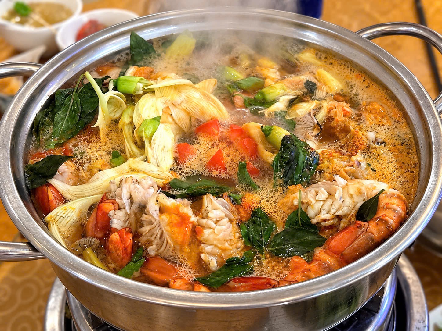 Văn hóa đi trễ tiệc cưới thành thói quen xấu, cần phải thay đổi - Ảnh 1.