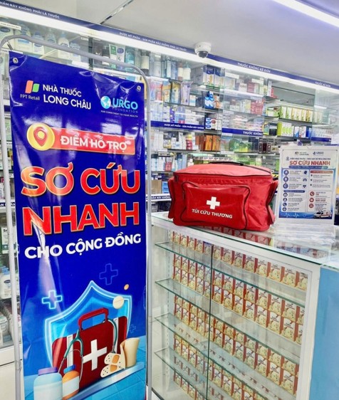 Hoàn tất đào tạo sơ cấp cứu cho dược sĩ Long Châu hỗ trợ người dân mùa mưa - Ảnh 5.