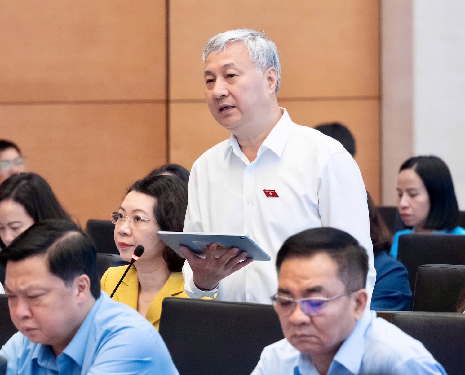 Bộ trưởng Bộ Tài chính nói về 'voucher hỗ trợ doanh nghiệp' lần đầu thực hiện - Ảnh 2.