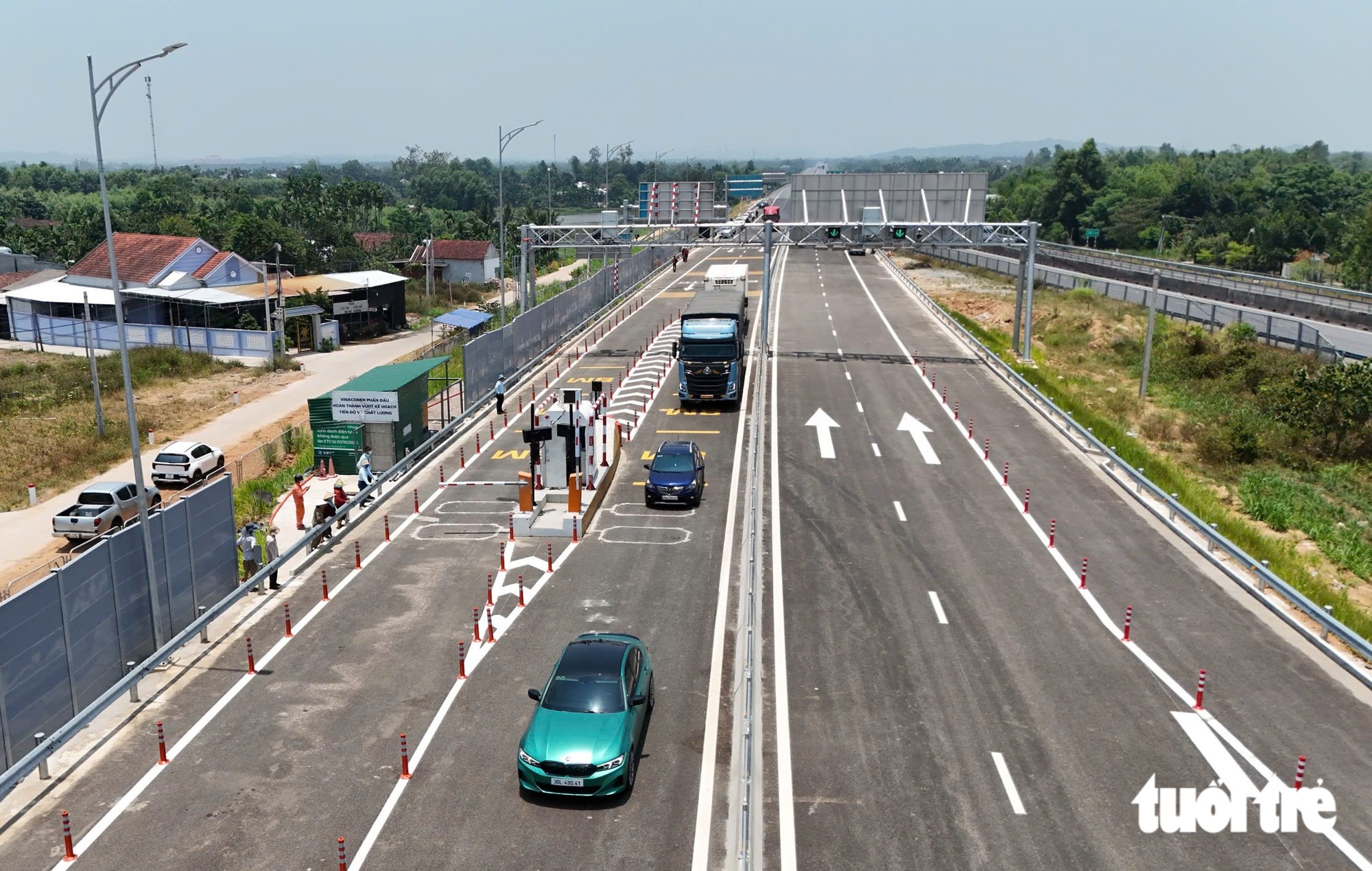 Muốn 'kéo' xe trở lại cao tốc: giảm phí thôi chưa đủ - Ảnh 1.