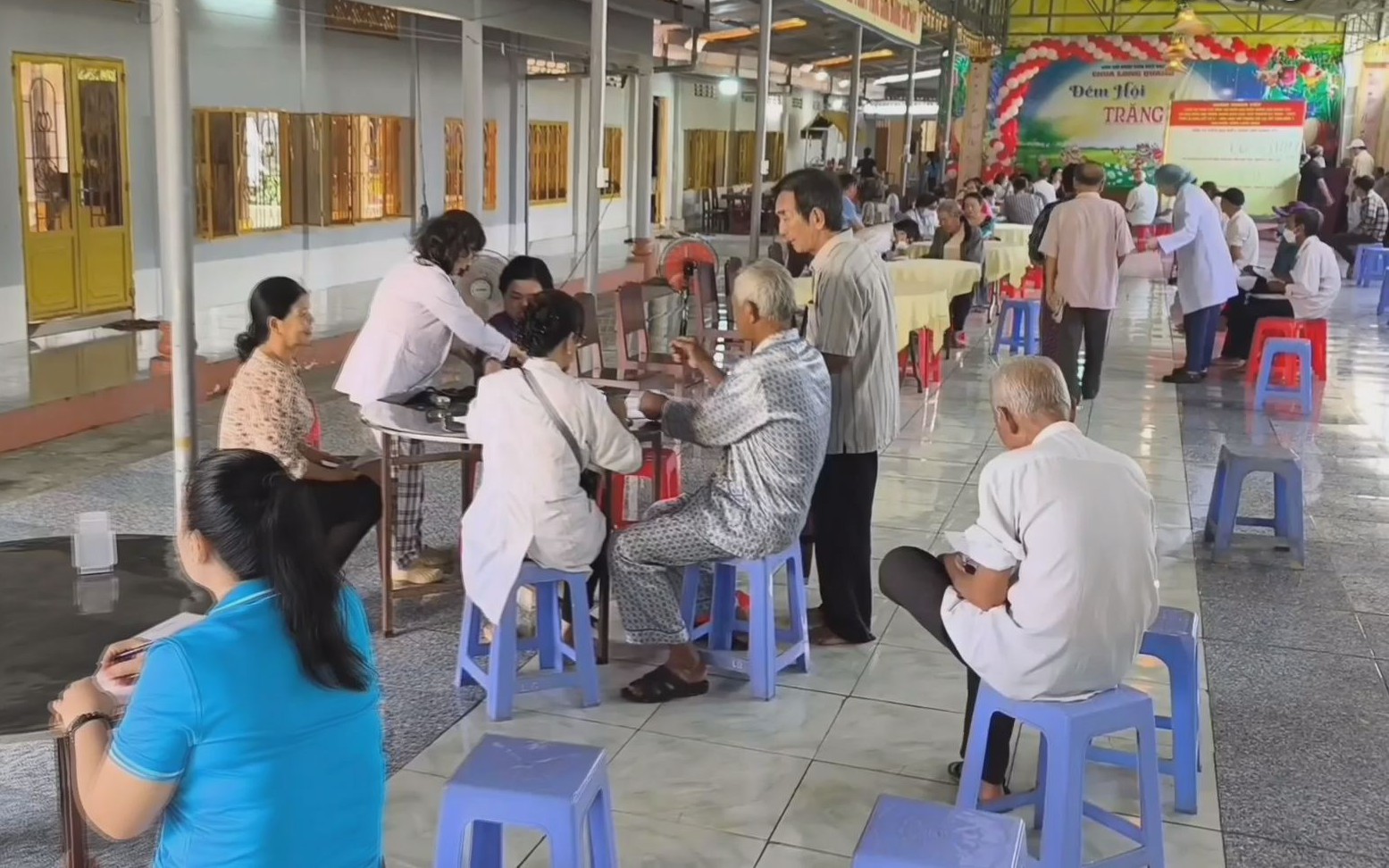 Cuộc thi Lan tỏa năng lượng tích cực 2026: Lan tỏa niềm vui từ lớp học làm bánh 0 đồng - Ảnh 1.