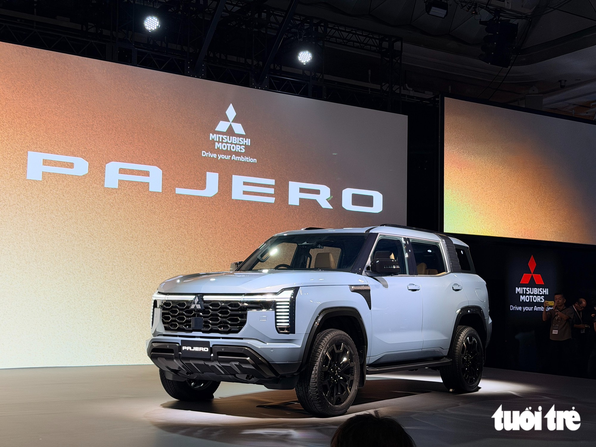 Mitsubishi Pajero 2026 chốt giá cao hơn Ford Everest - Ảnh 1.
