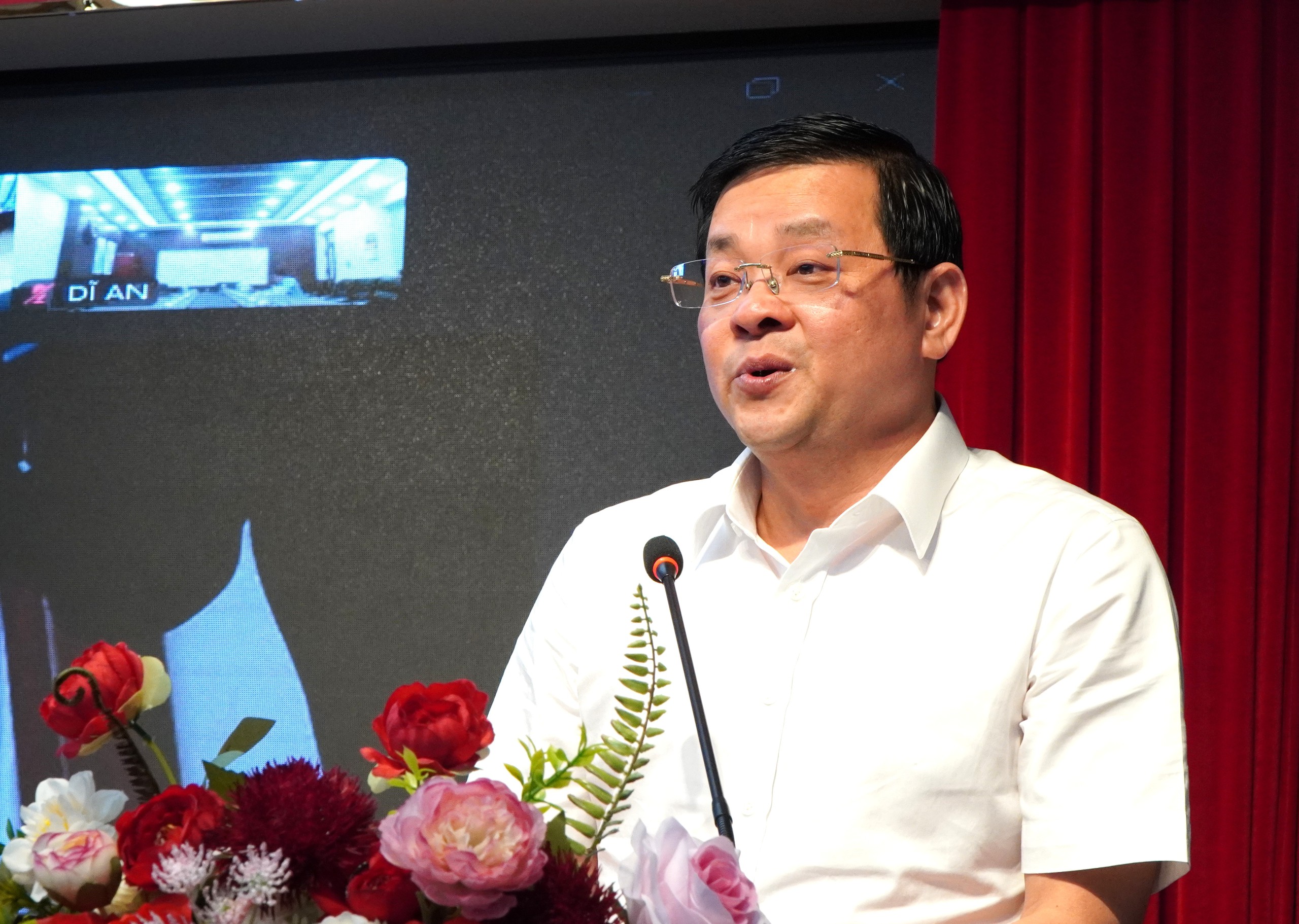 Giám đốc Sở NNMT Nguyễn Toàn Thắng: 'Giải quyết tách thửa, không chờ hướng dẫn lối đi, hạ tầng