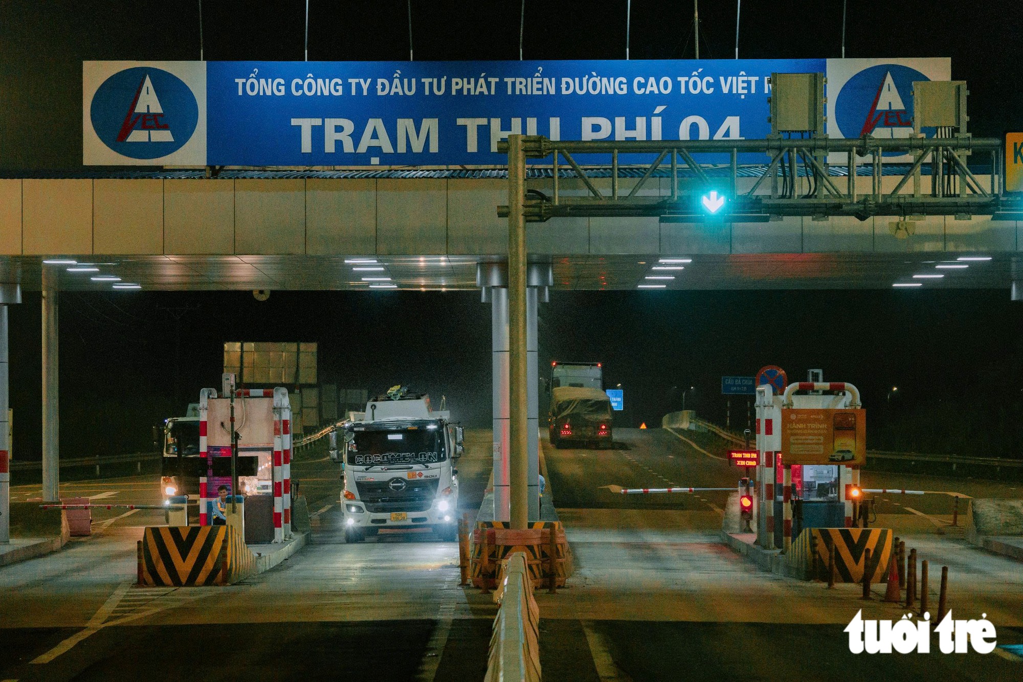 Những hình ảnh ghi dấu mốc lịch sử cao tốc Bến Lức - Long Thành - Ảnh 5.