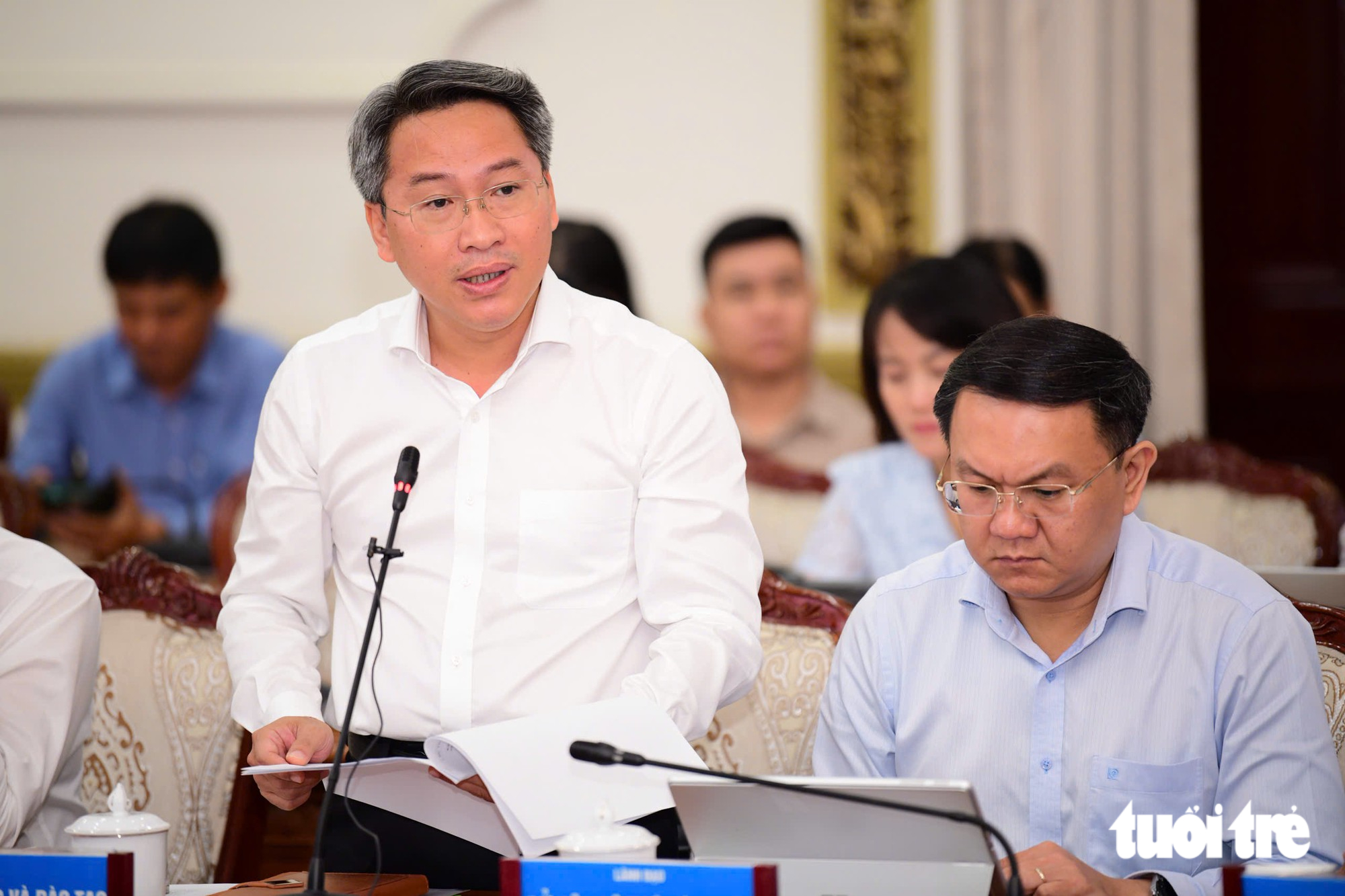TP.HCM đã giảm 702 cơ sở giáo dục công lập và gần một nửa cán bộ quản lý - Ảnh 1.