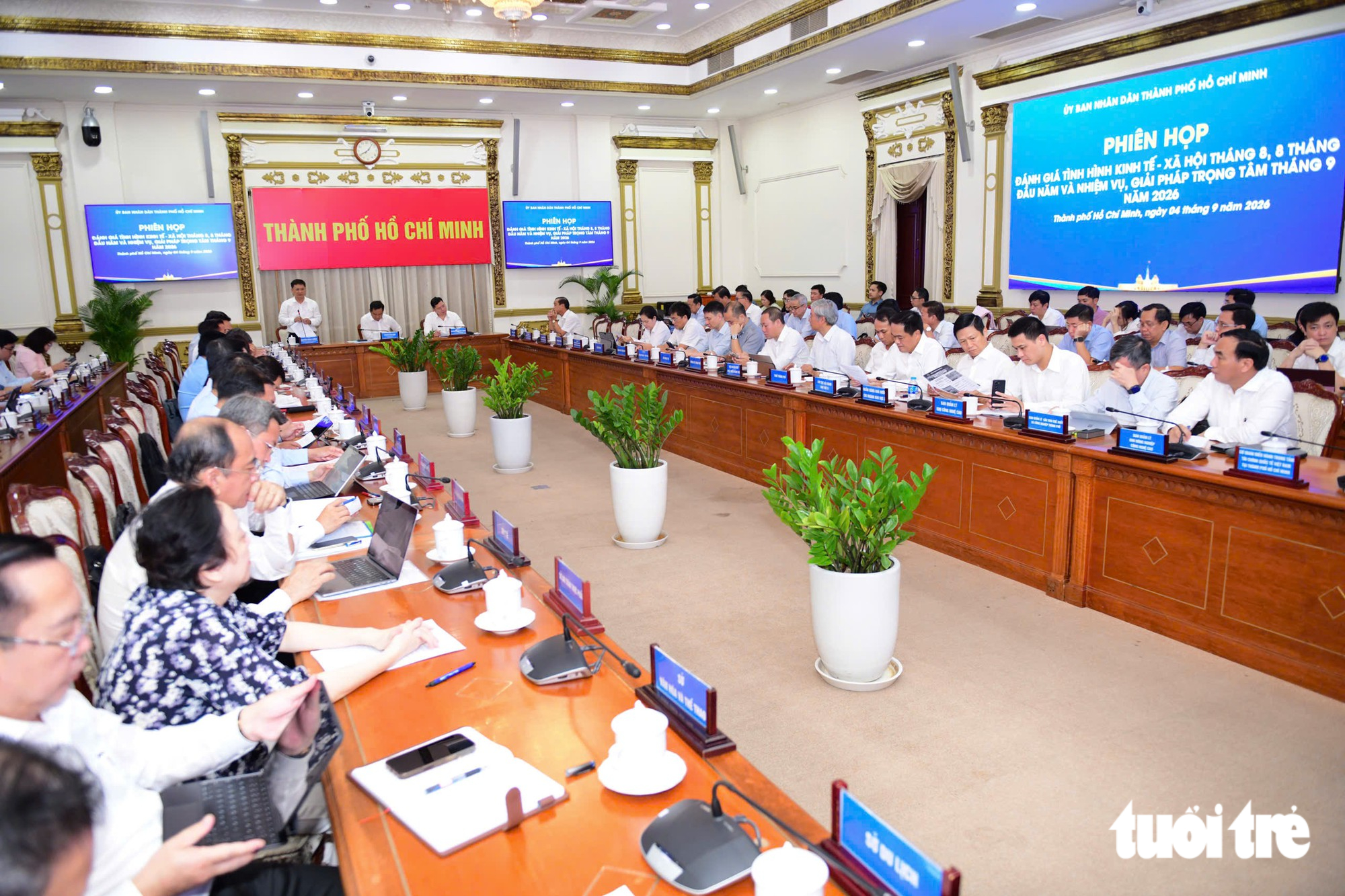 TP.HCM đã giảm 702 cơ sở giáo dục công lập và gần một nửa cán bộ quản lý - Ảnh 3.