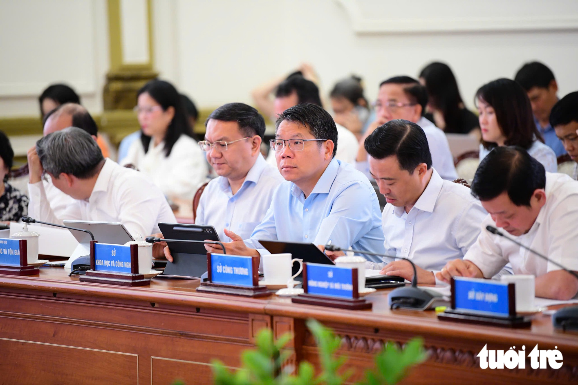 TP.HCM đã giảm 702 cơ sở giáo dục công lập và gần một nửa cán bộ quản lý - Ảnh 4.