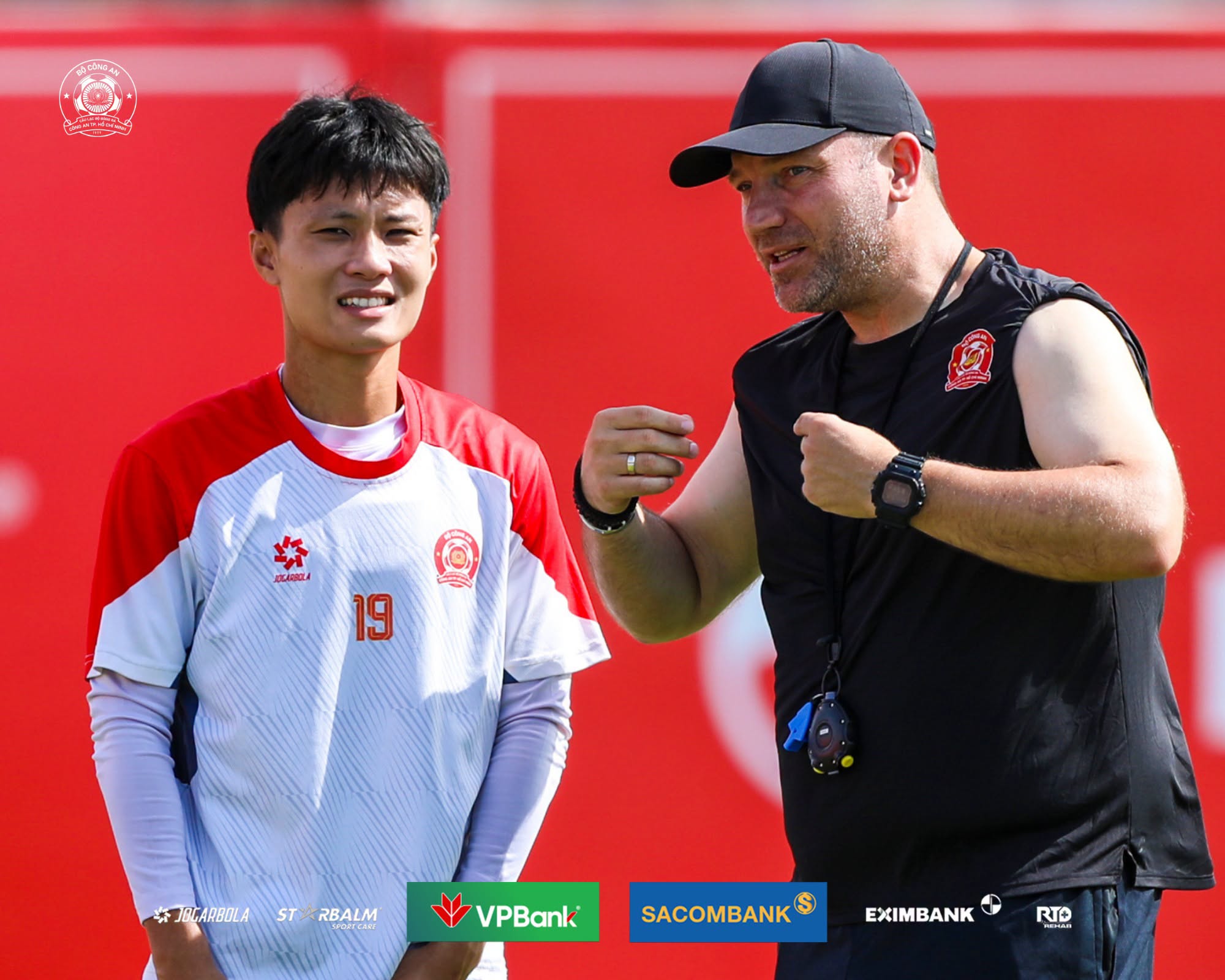V-League 2026-2027: Cuộc chơi của các HLV ngoại? - Ảnh 3.