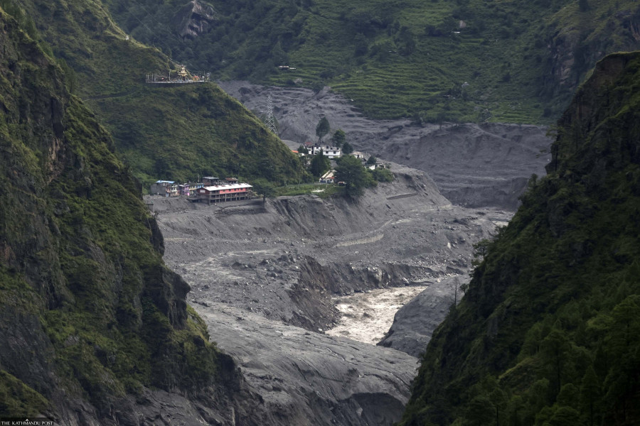 Bài toán tái định cư những vùng đất bị lũ cuốn ở Nepal - Ảnh 1.