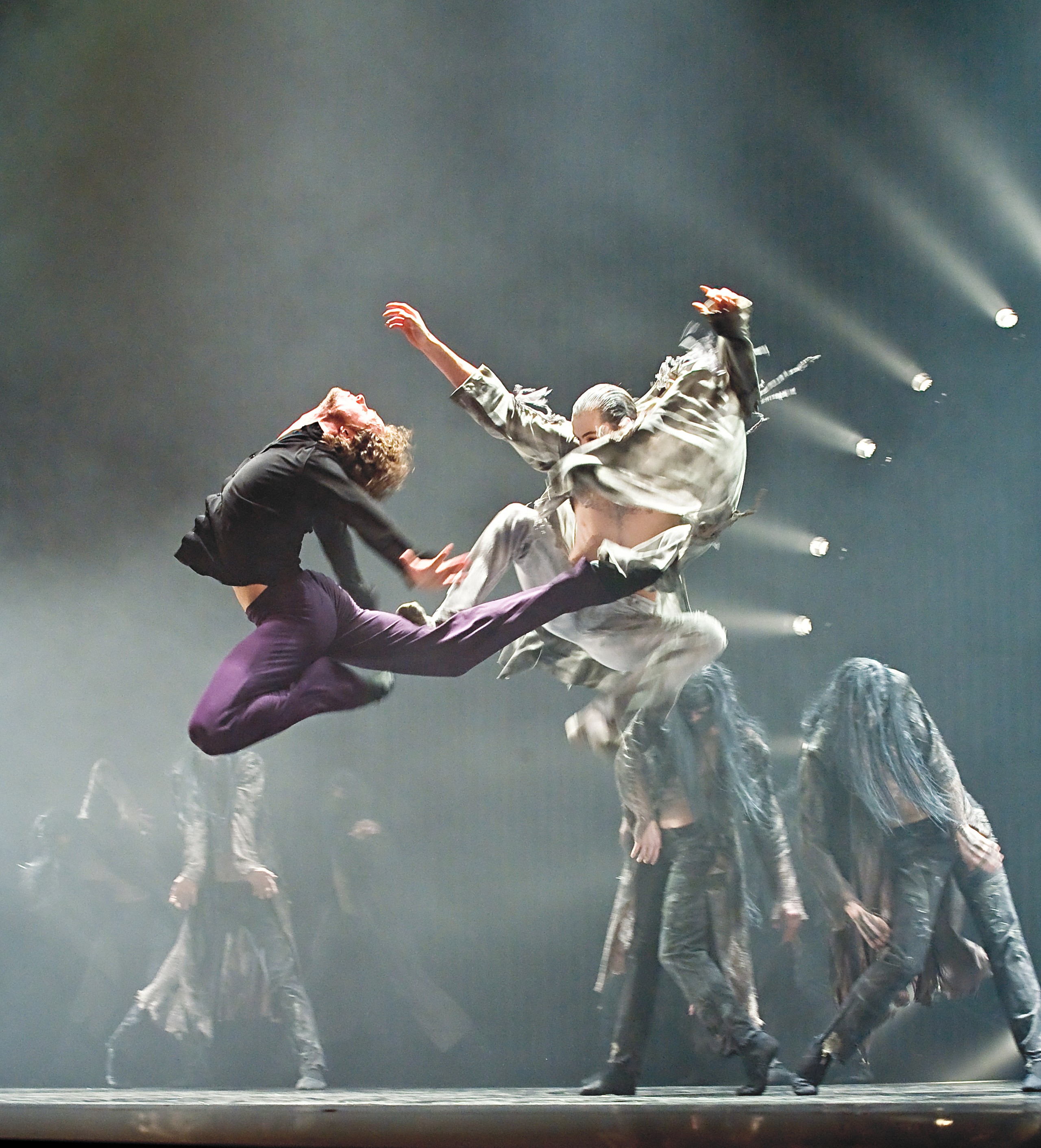 Vở ballet nổi loạn ‘Eugene Onegin’ đến Việt Nam, giá vé cao nhất lên tới 20 triệu đồng - Ảnh 1.