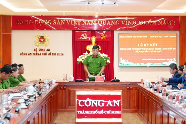Long Châu - Đối tác y tế duy nhất cùng TP.HCM nhân rộng Trạm Công dân số, đưa y tế số đến “gần dân, sát dân” - Ảnh 3.