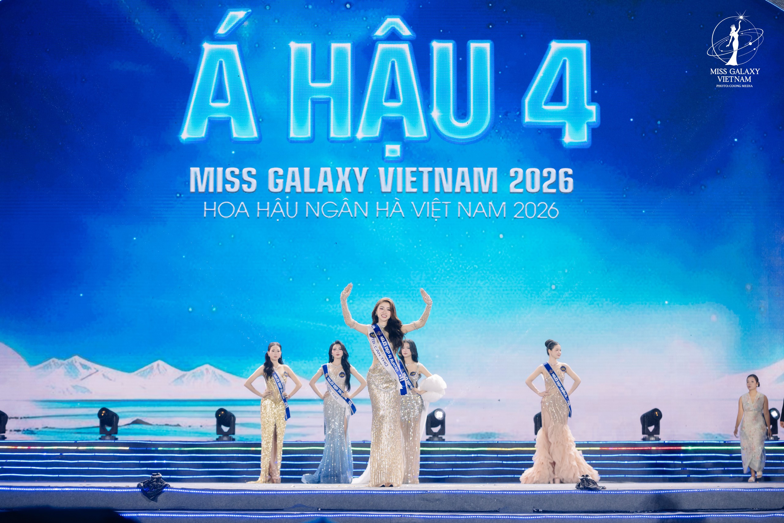 Sinh viên sư phạm Dương Phương Thảo đăng quang hoa hậu Hoa hậu Ngân hà Việt Nam 2026 - Ảnh 7.