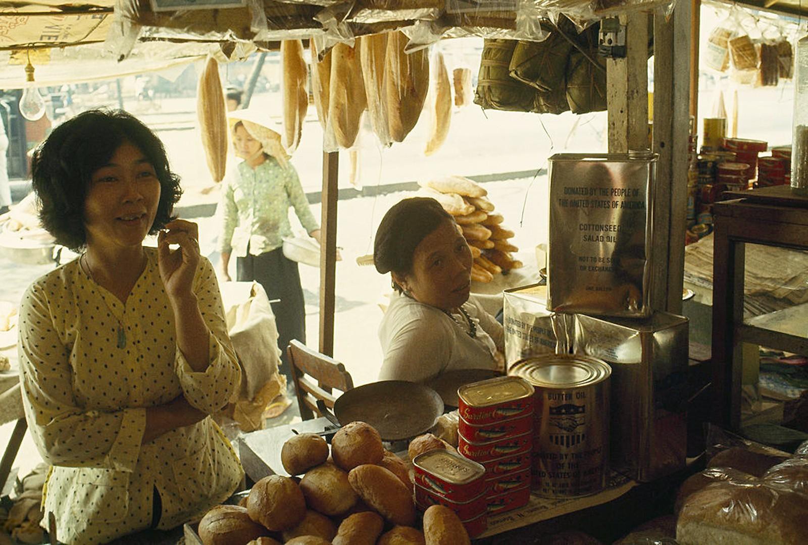 Bánh mì Việt – Những hình ảnh vừa lạ vừa thân thương - Ảnh 5.