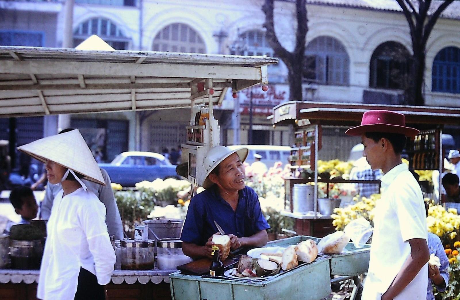 Bánh mì Việt – Những hình ảnh vừa lạ vừa thân thương - Ảnh 6.