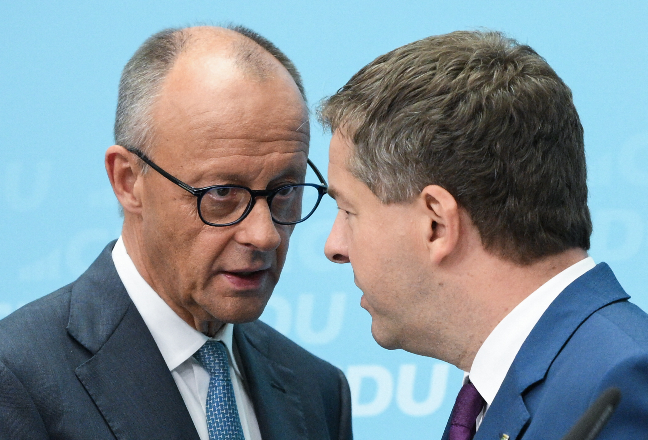 Cú sốc của Thủ tướng Đức Friedrich Merz - Ảnh 1.