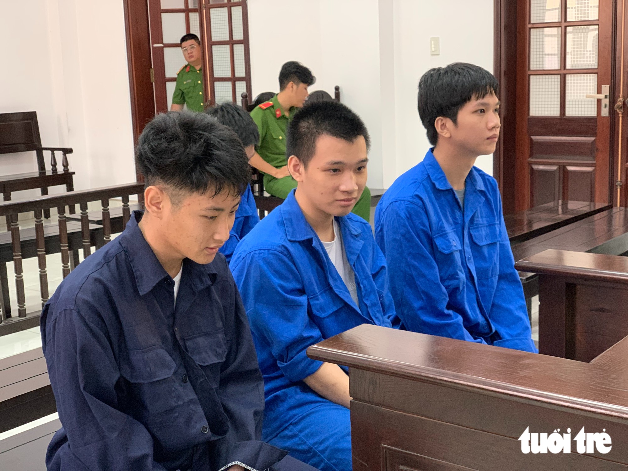 Tìm đến cỏ Mỹ vì mất ngủ, thiếu niên 17 tuổi trả giá bằng 4 năm 6 tháng tù - Ảnh 1.